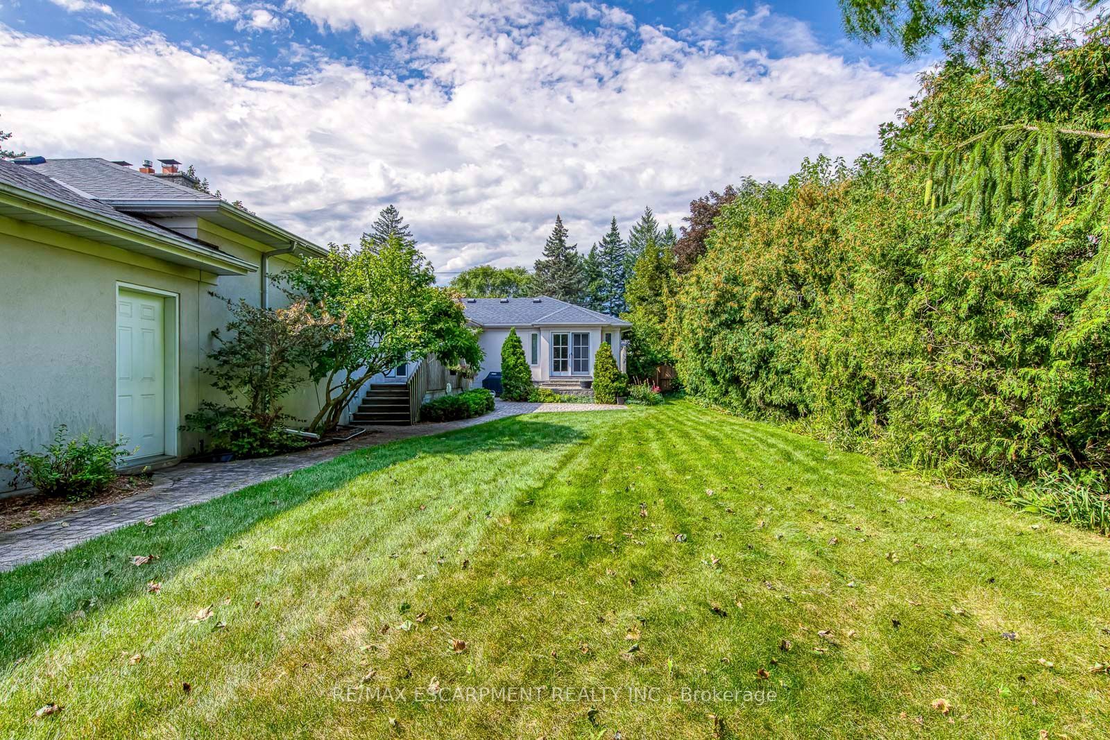 281 Pinehurst Drive Property Photo 43