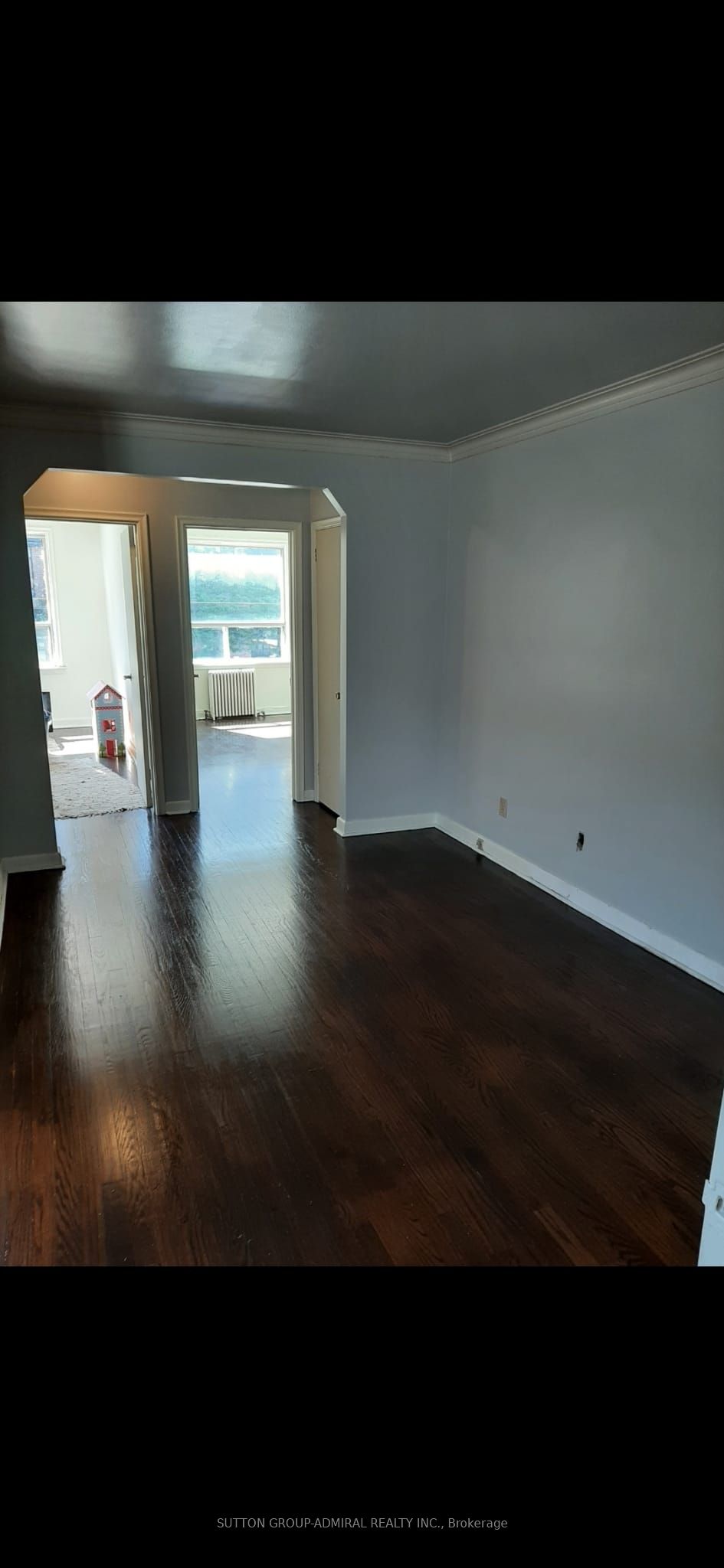 5118 Dundas Street W Property Photo 12