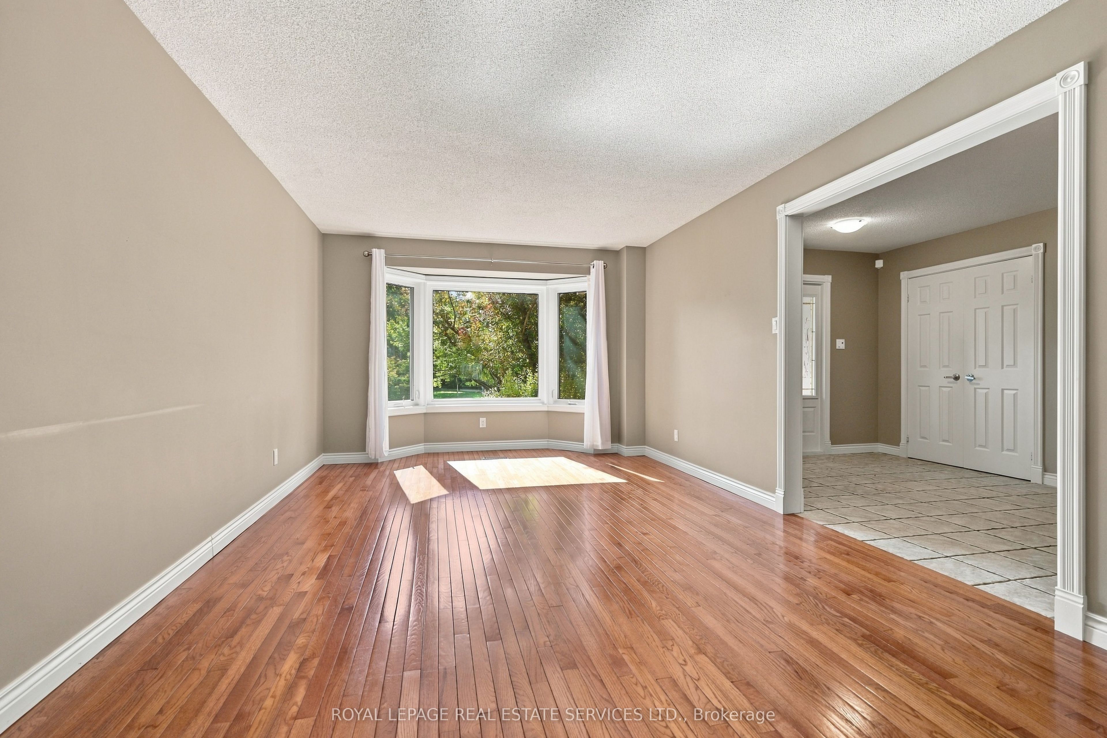 1151 Forest Trail Place Property Photo 7