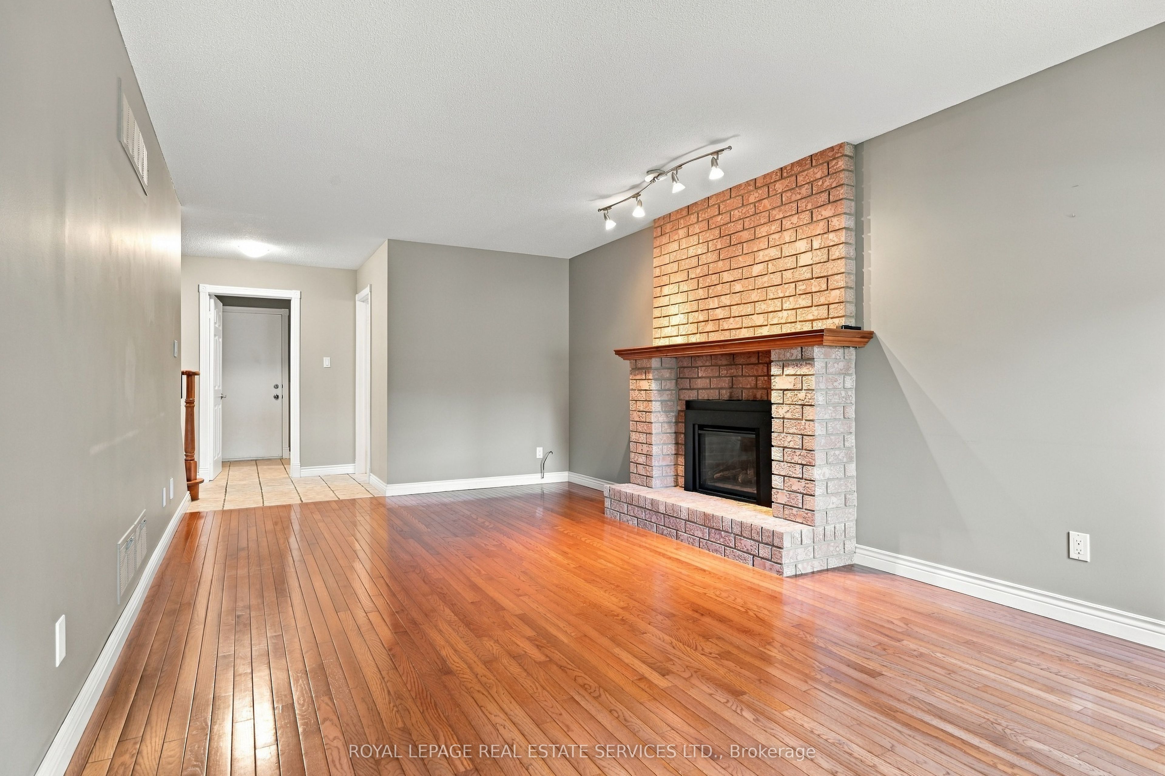 1151 Forest Trail Place Property Photo 18