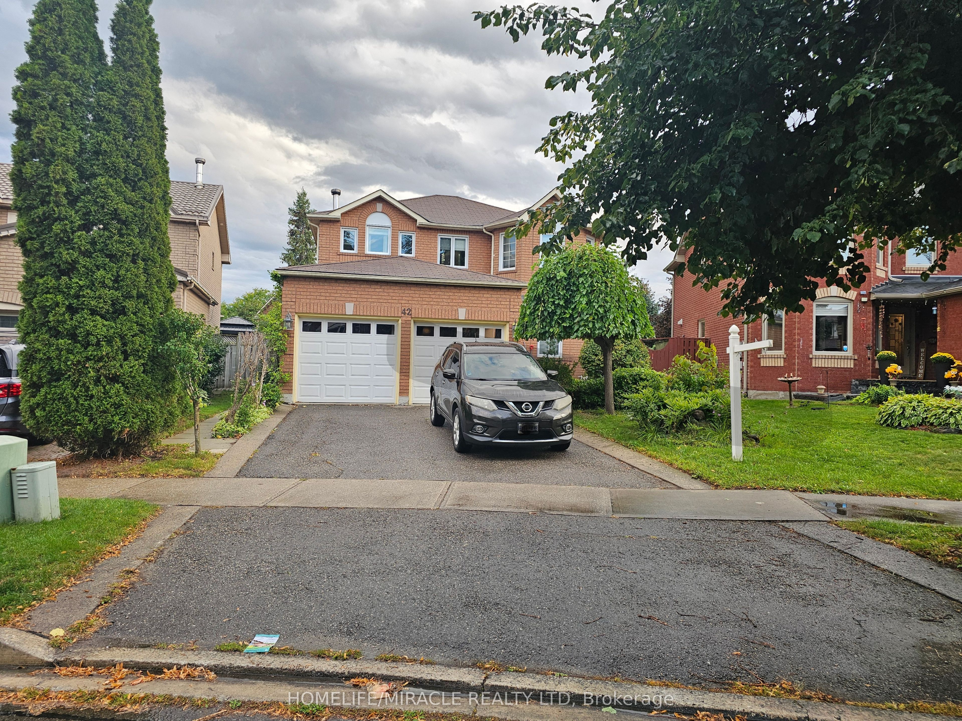 42 Porteous Circle Property Photo 1