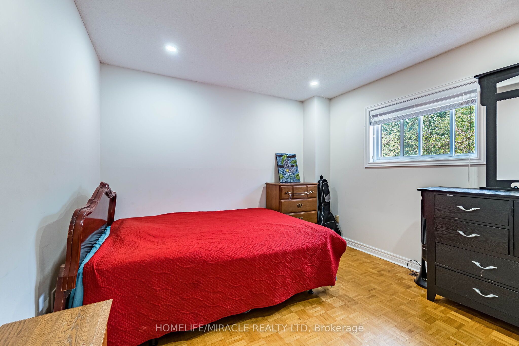 42 Porteous Circle Property Photo 29