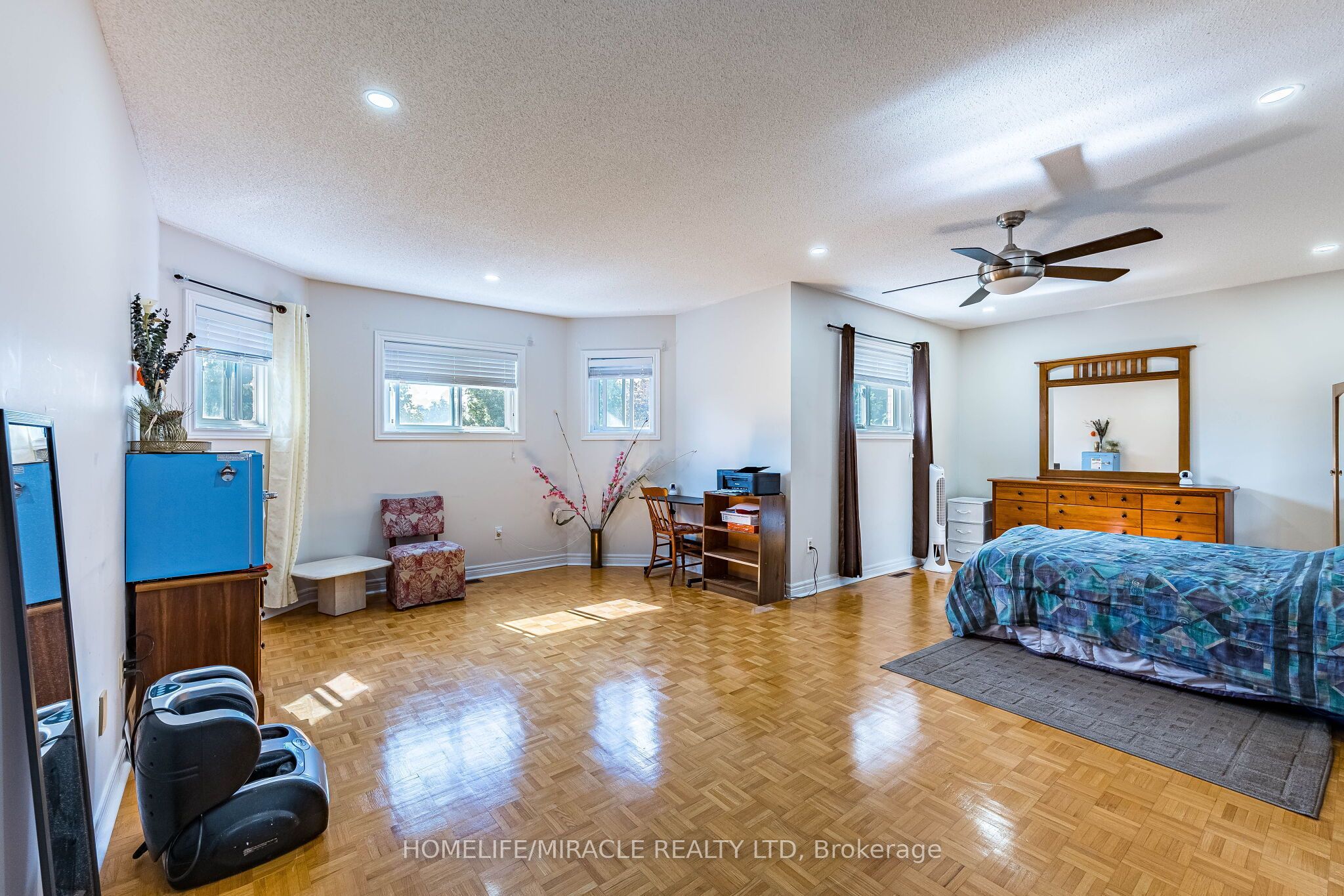 42 Porteous Circle Property Photo 31