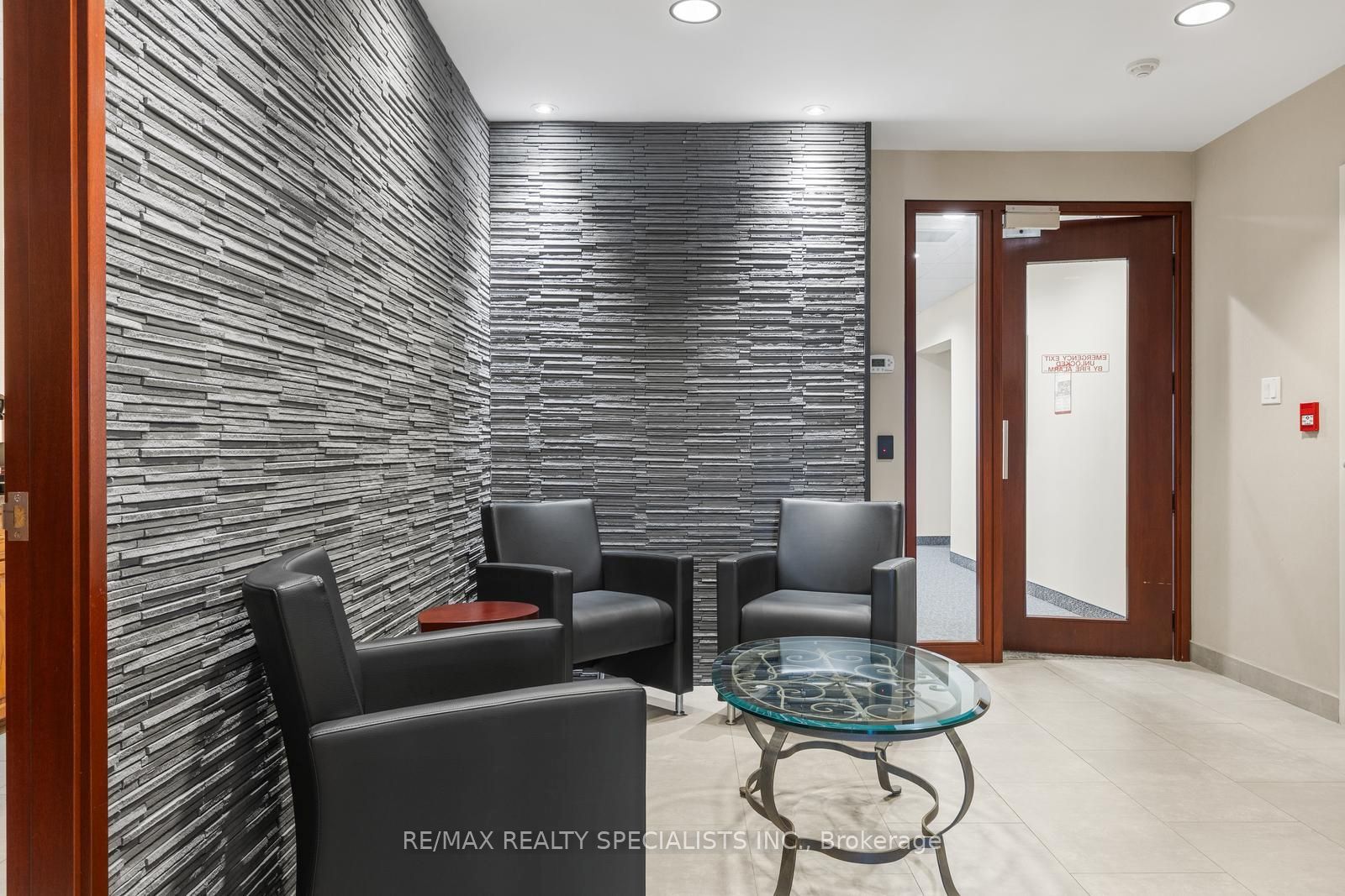 305 Church Street Property Photo 18