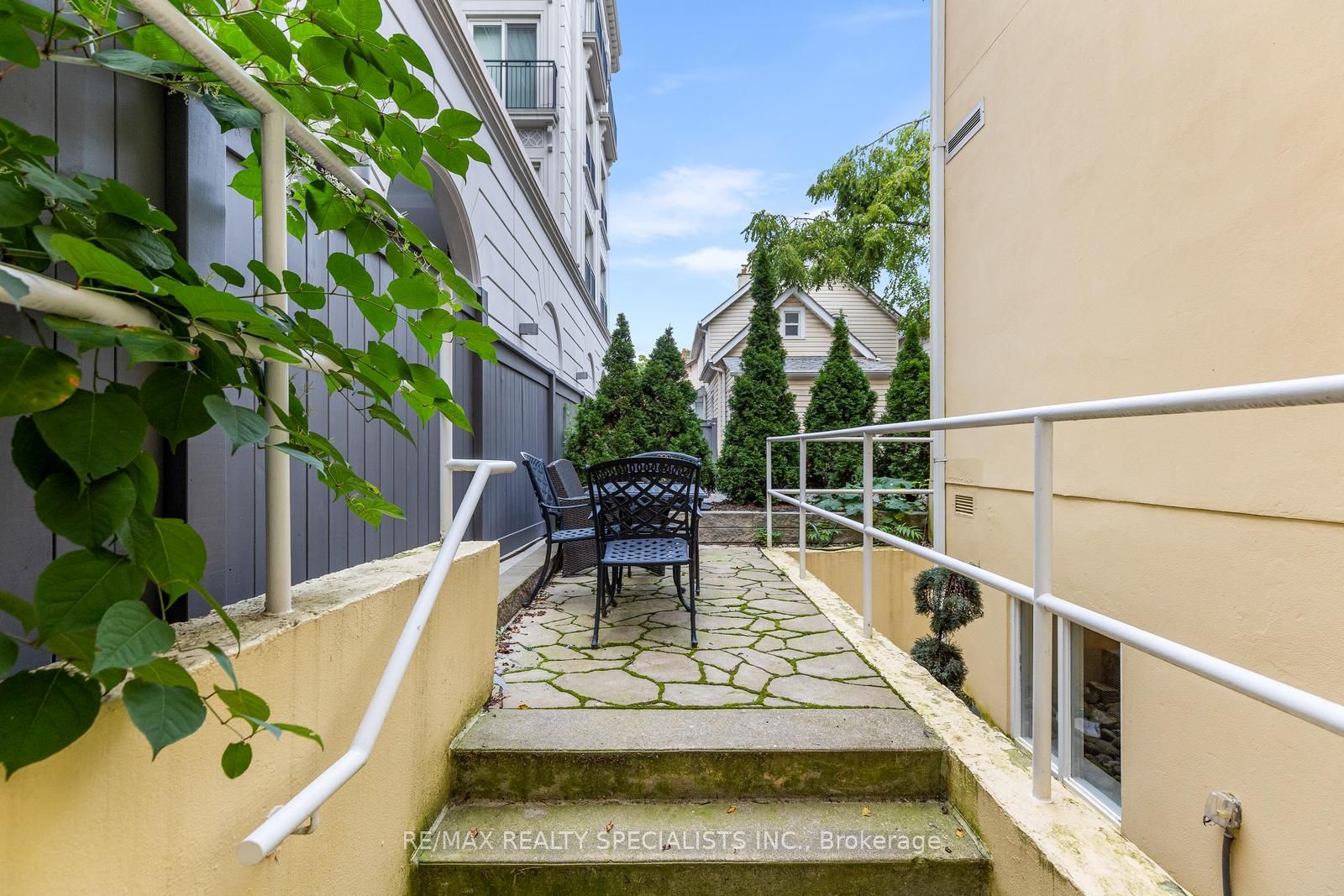 305 Church Street Property Photo 42