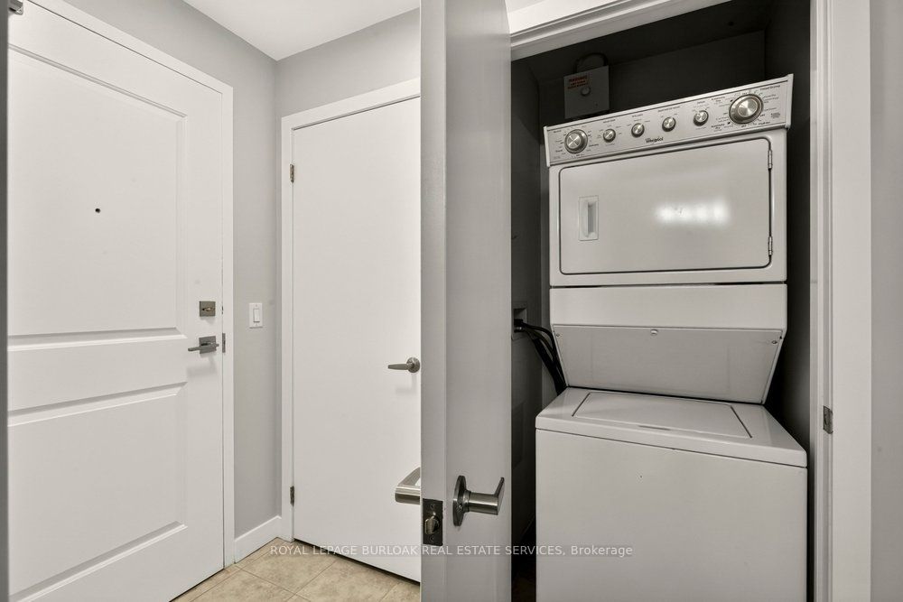 2486 Old Bronte Road 701 Property Photo 13