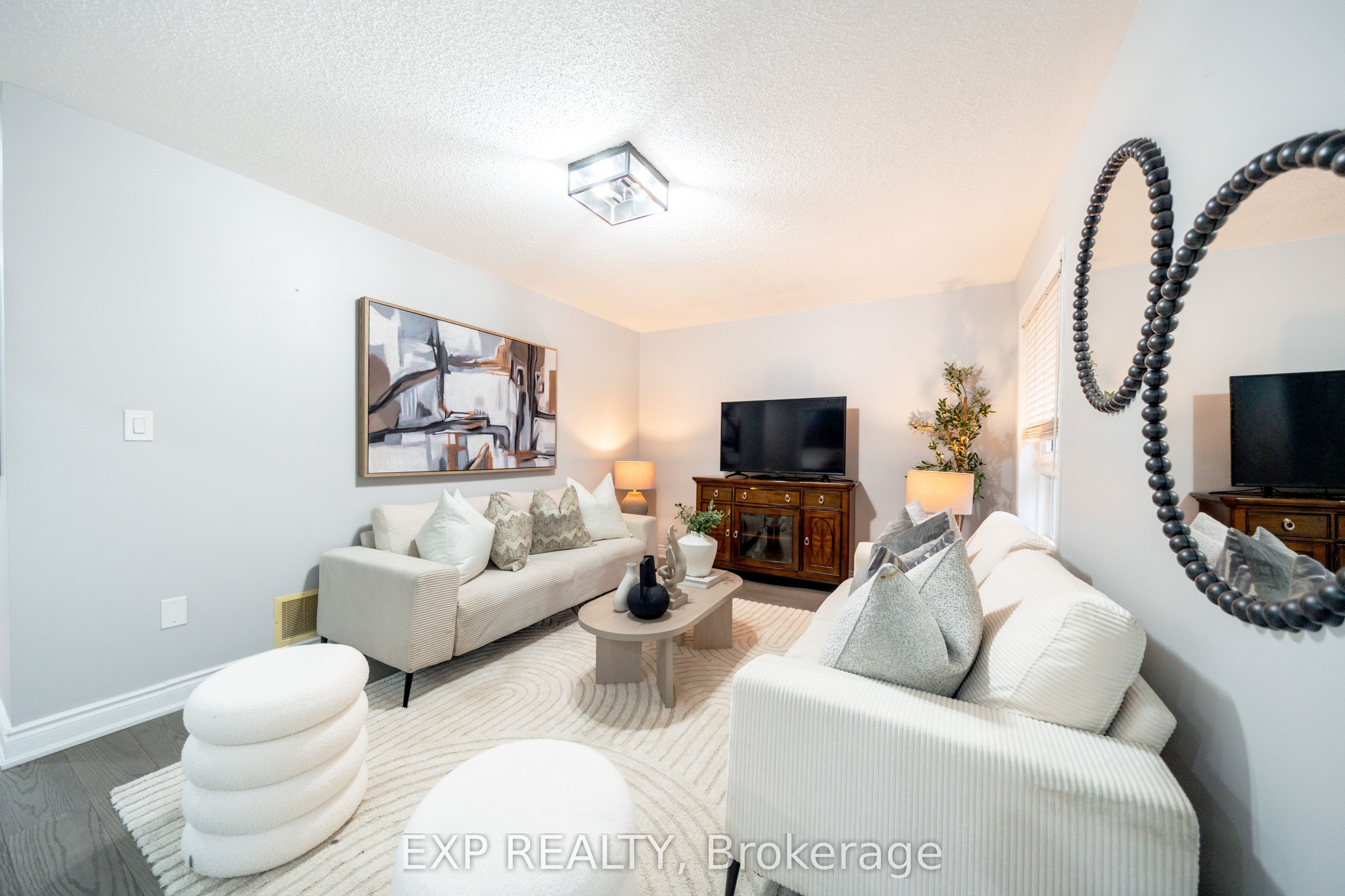 2276 Fairmount Drive Property Photo 20