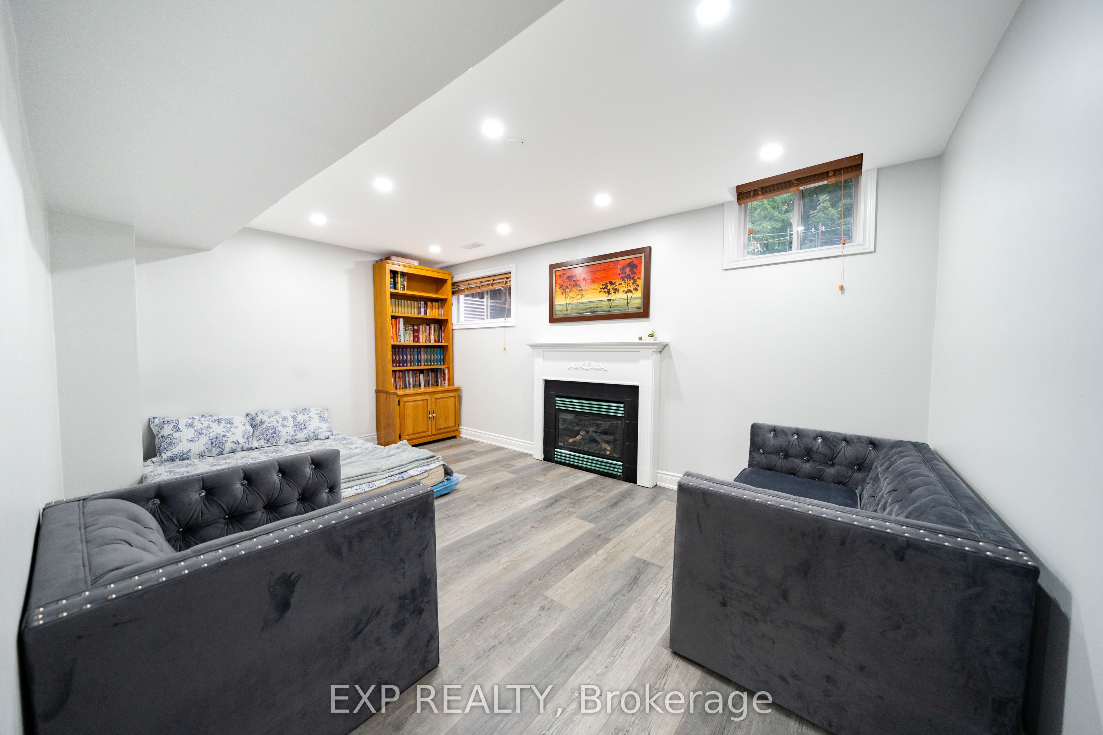 2276 Fairmount Drive Property Photo 44