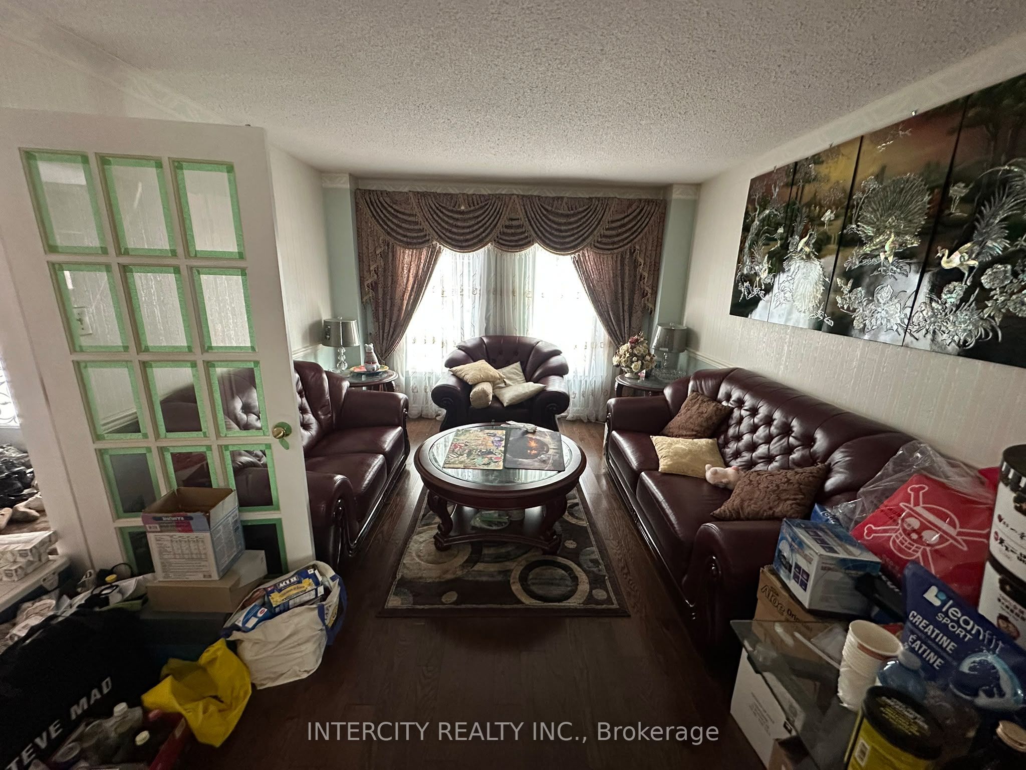 5112 Heritage Hills Boulevard Property Photo 3