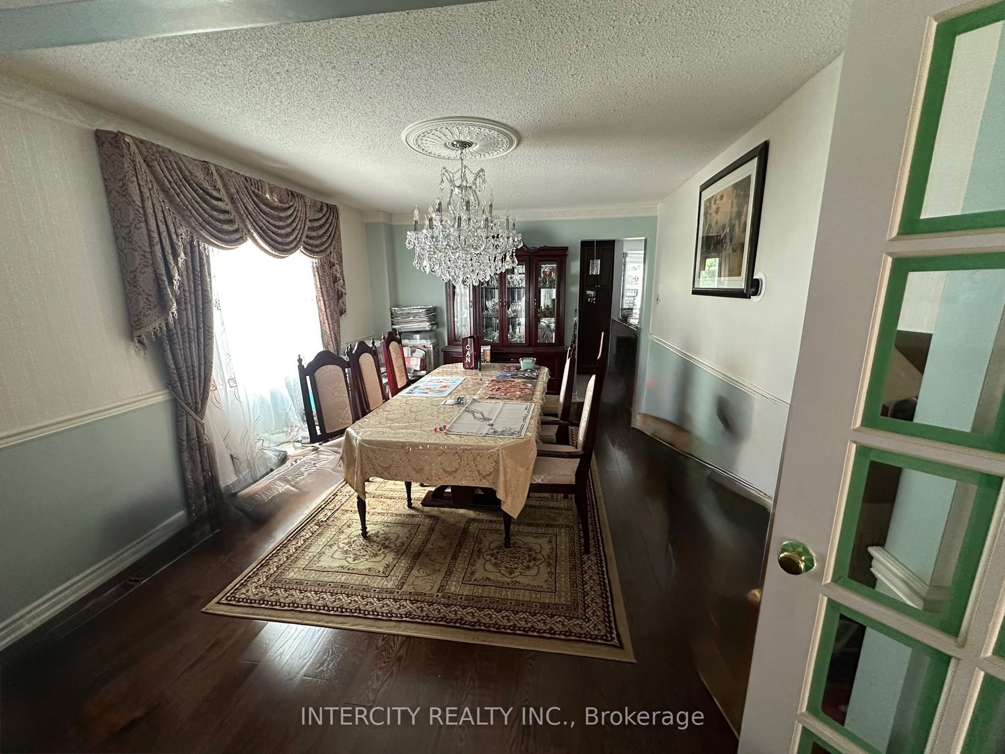 5112 Heritage Hills Boulevard Property Photo 5