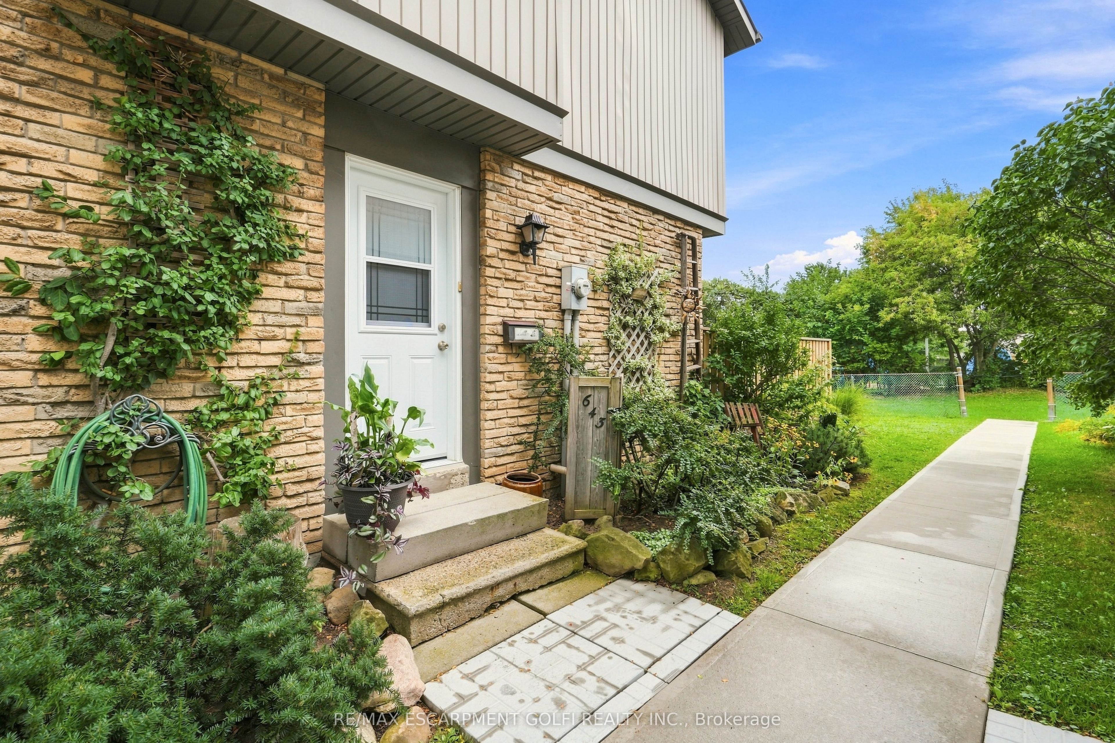 643 Woodward Avenue 70 Property Photo 4