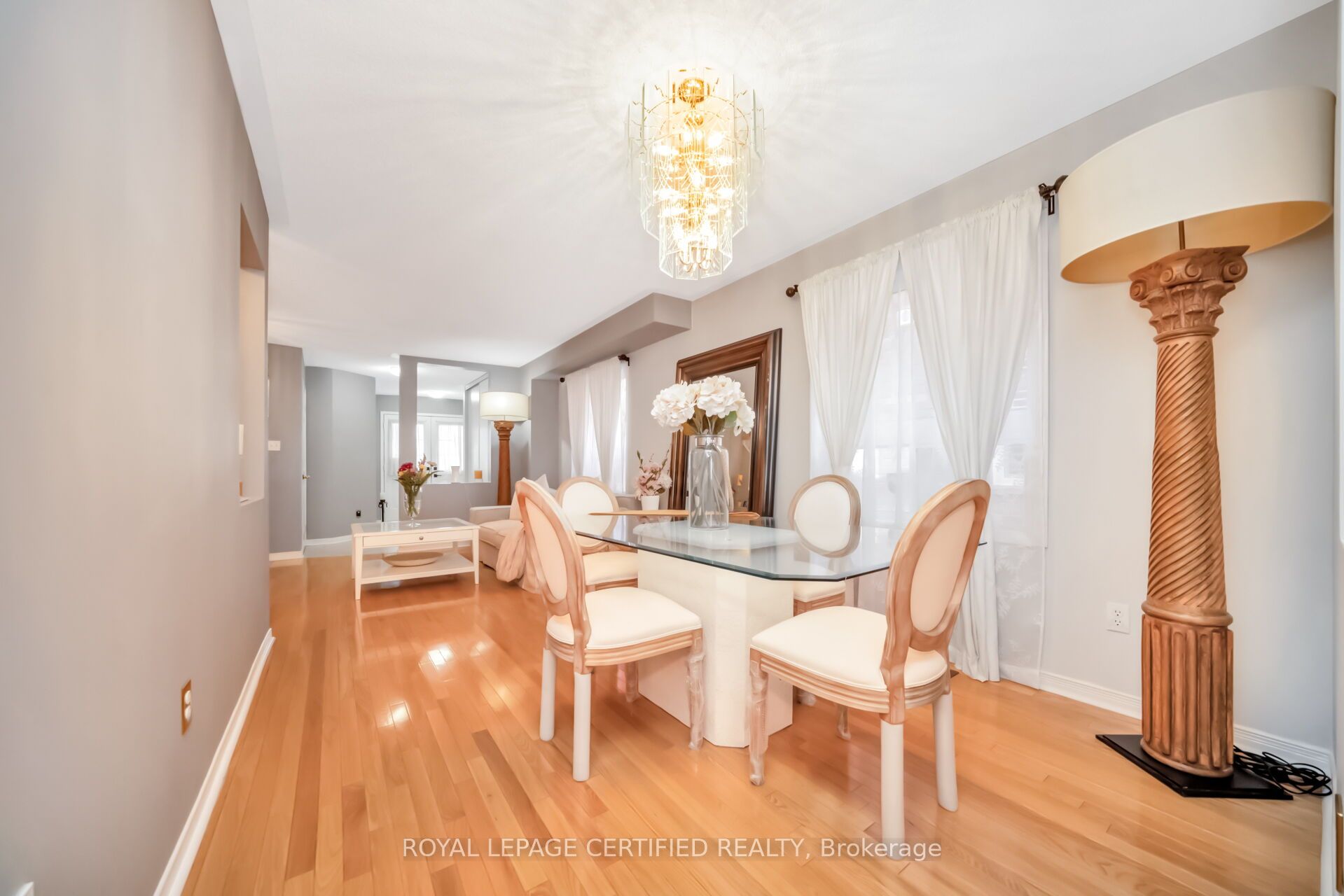 70 Vintage Gate Property Photo 8