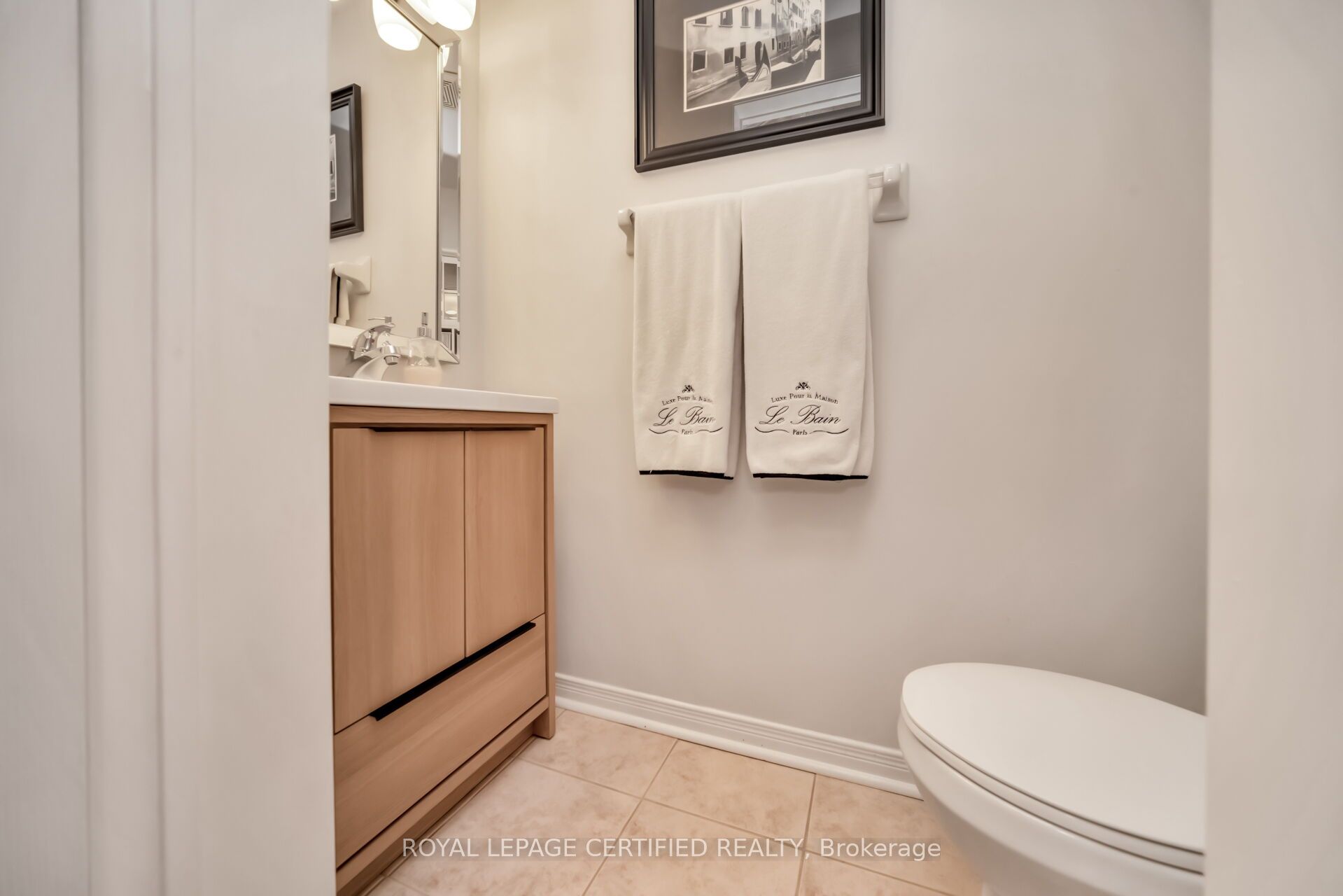 70 Vintage Gate Property Photo 22