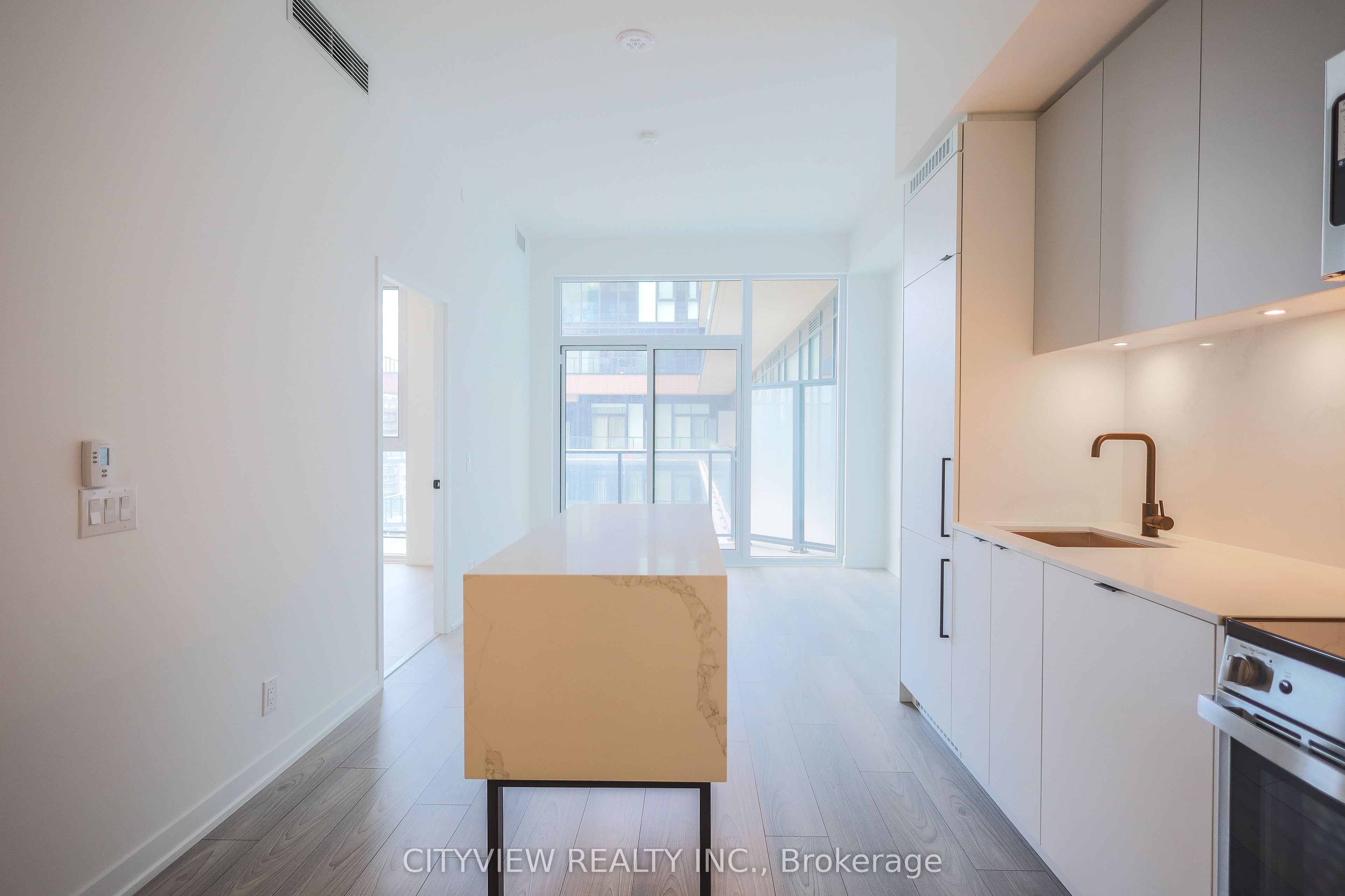 285 Dufferin Street 1127 Property Photo 13
