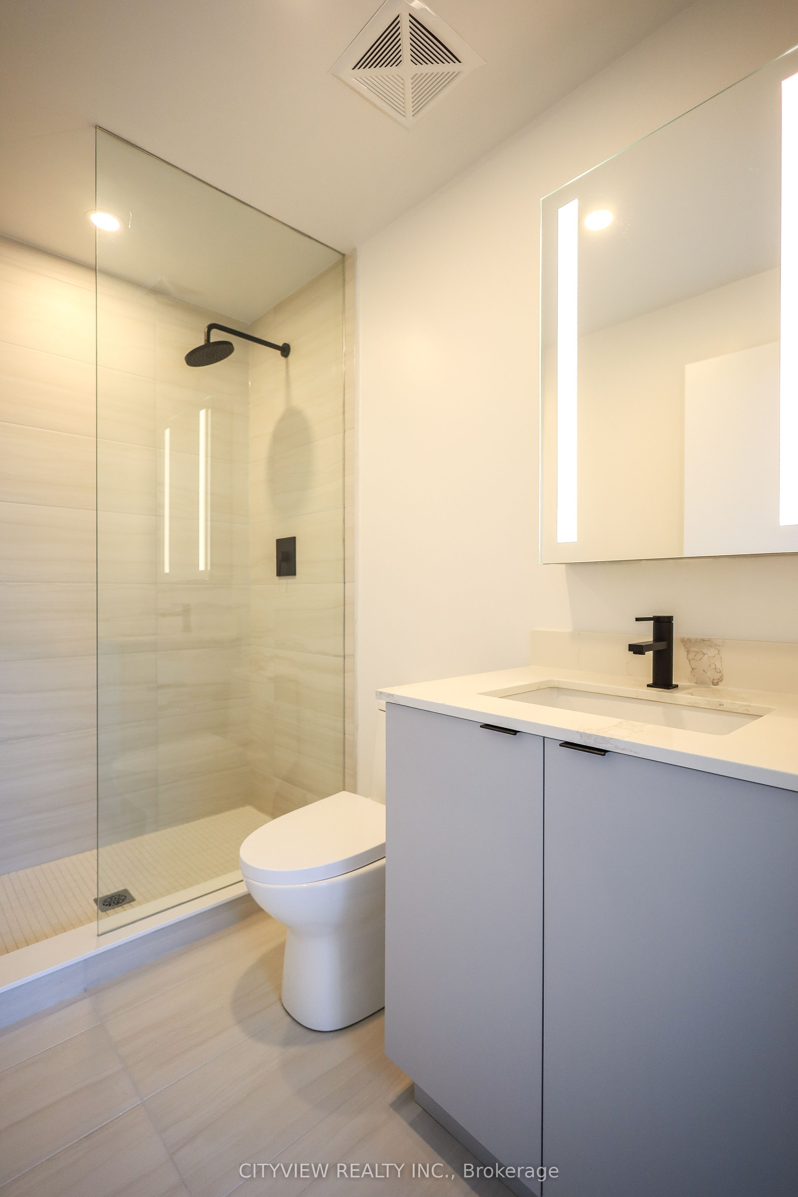 285 Dufferin Street 1127 Property Photo 18