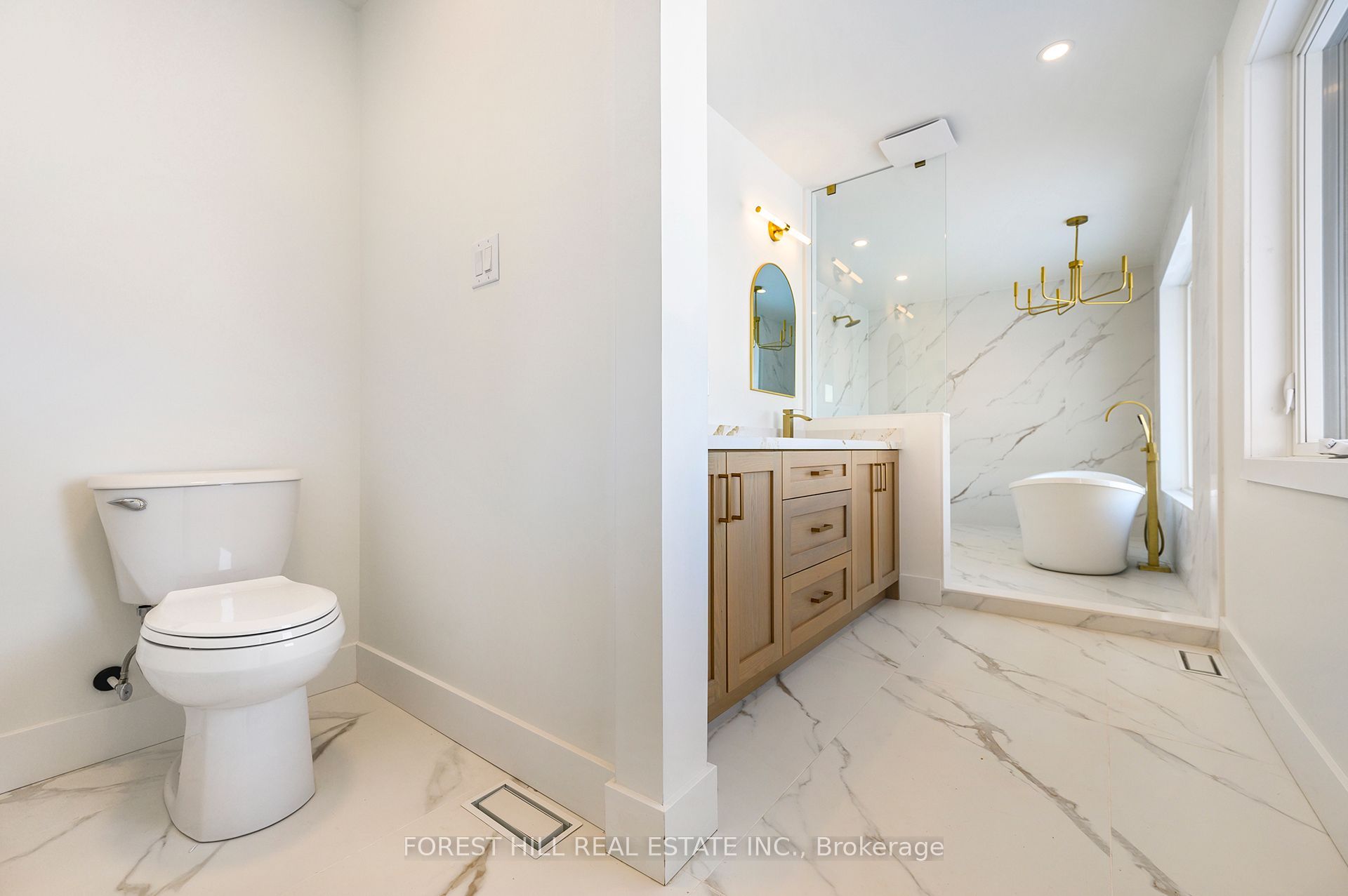 7139 Appleby Line Property Photo 16