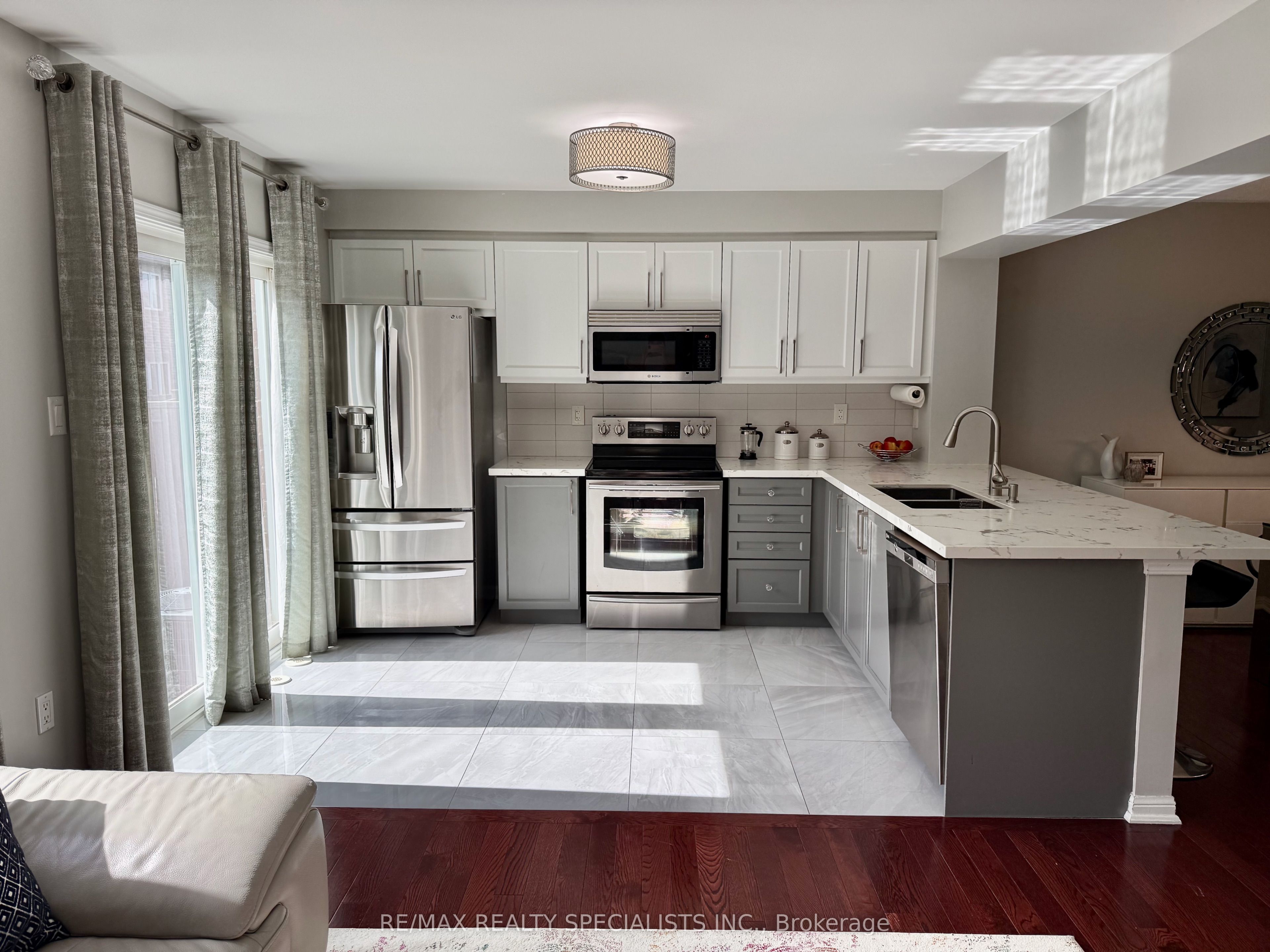 21 Mccandless Court Property Photo 4