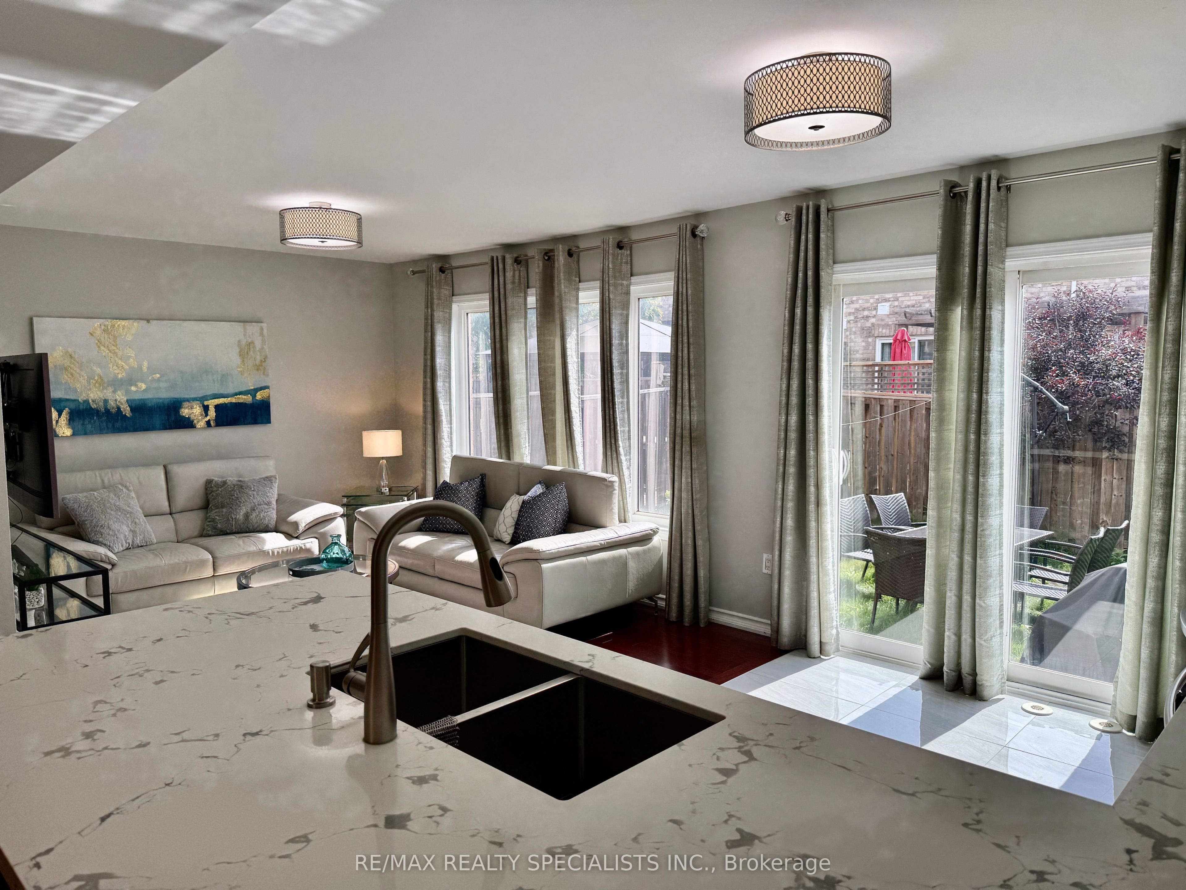 21 Mccandless Court Property Photo 7