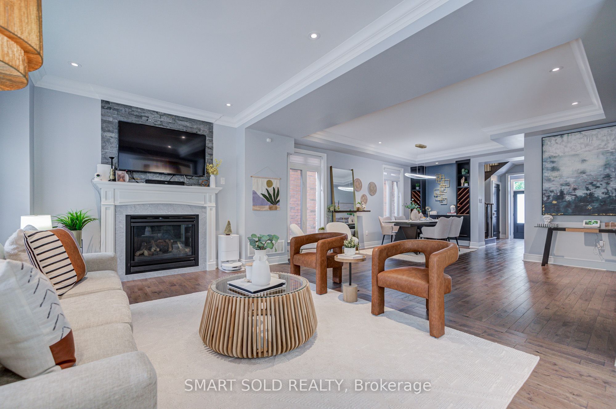 75 Hoey Crescent Property Photo 17