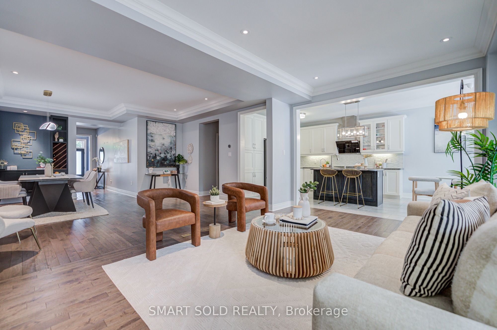 75 Hoey Crescent Property Photo 18