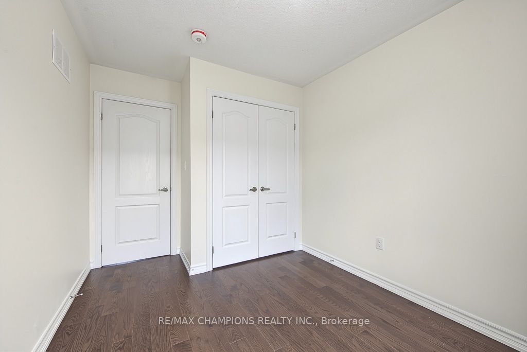 4 Arcola Street Property Photo 5