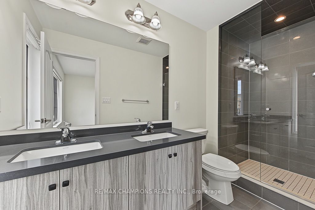 4 Arcola Street Property Photo 7