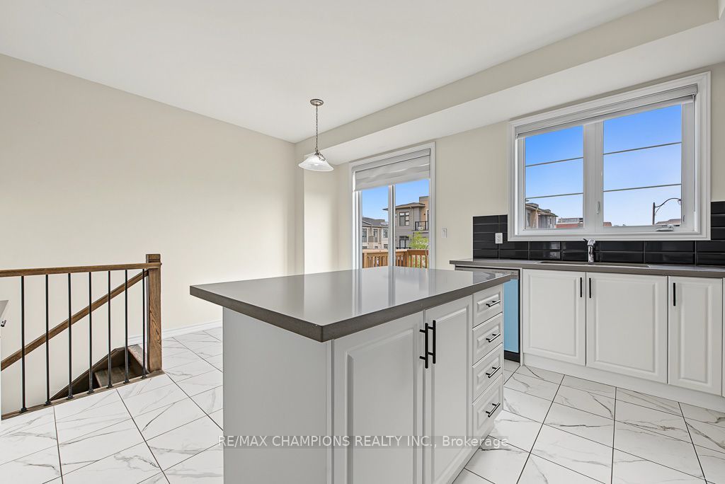 4 Arcola Street Property Photo 15