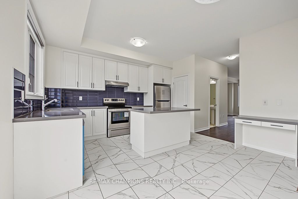 4 Arcola Street Property Photo 17