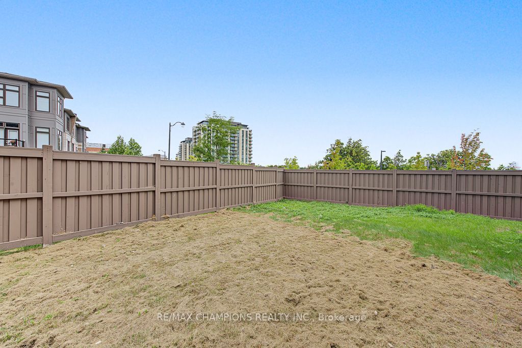 4 Arcola Street Property Photo 21