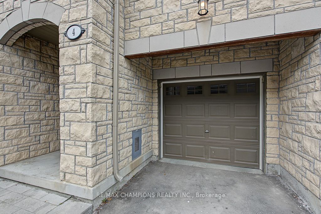 4 Arcola Street Property Photo 25