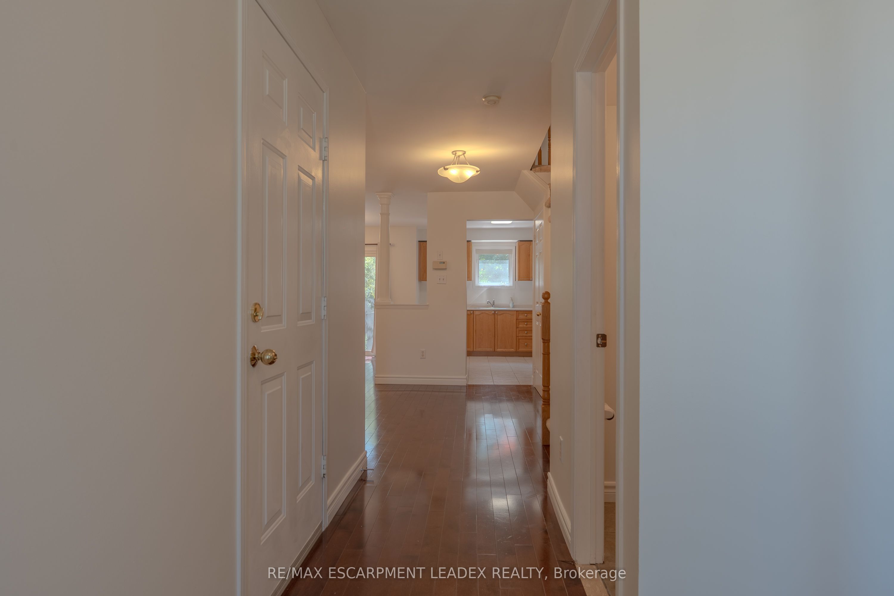 4008 Berton Avenue Property Photo 5