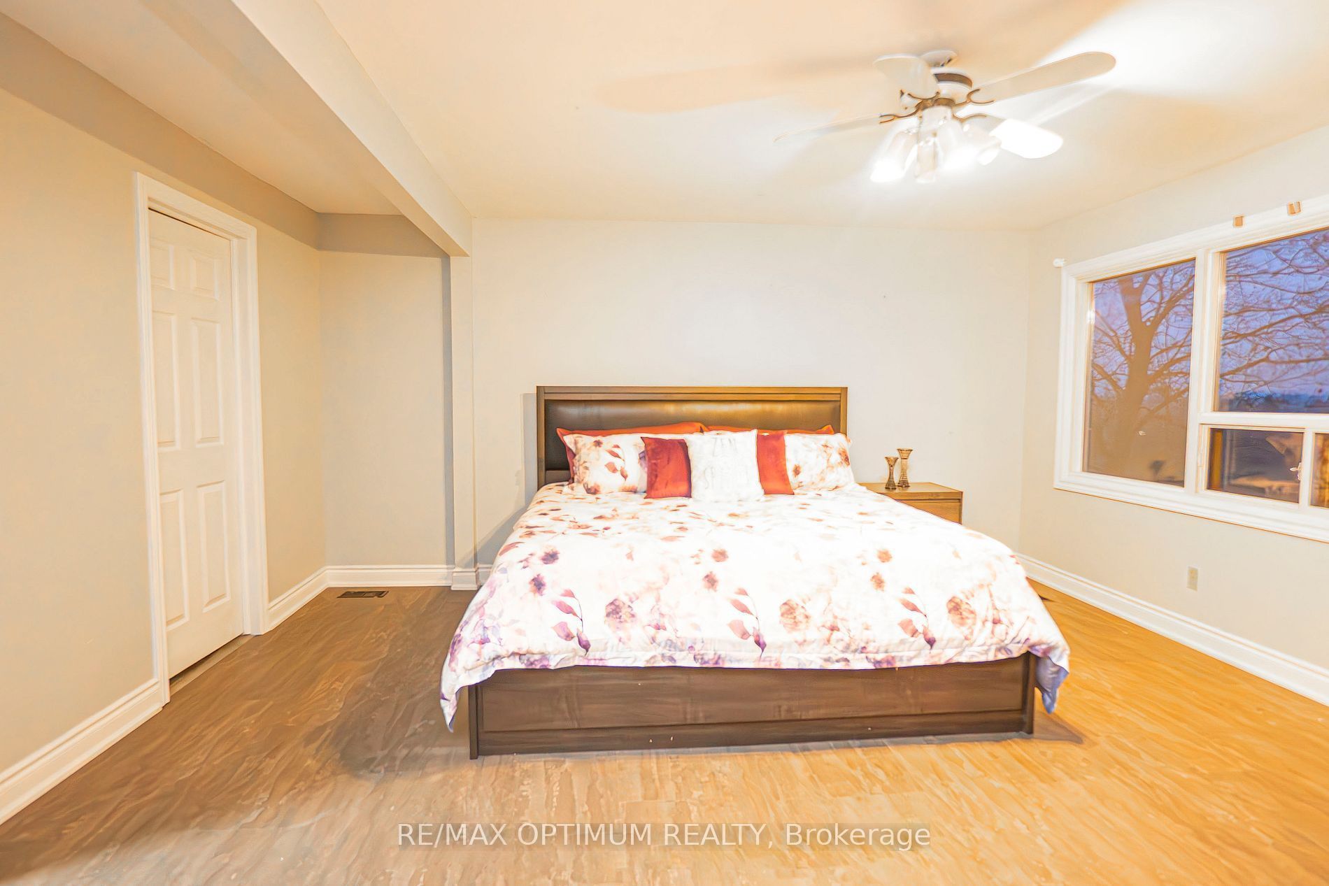 10799 15 Side Road Property Photo 21