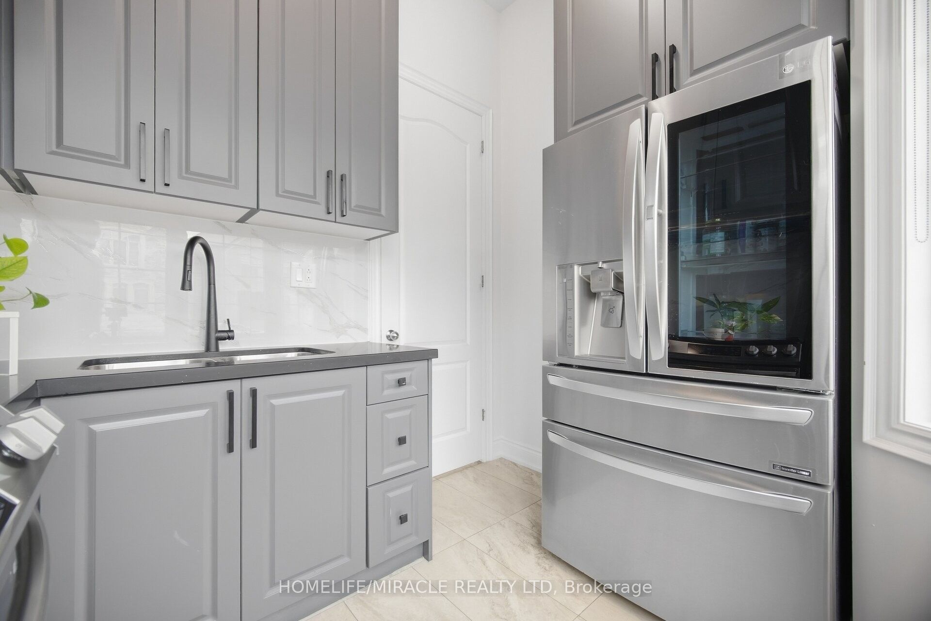 7 Anatolia Street Property Photo 14