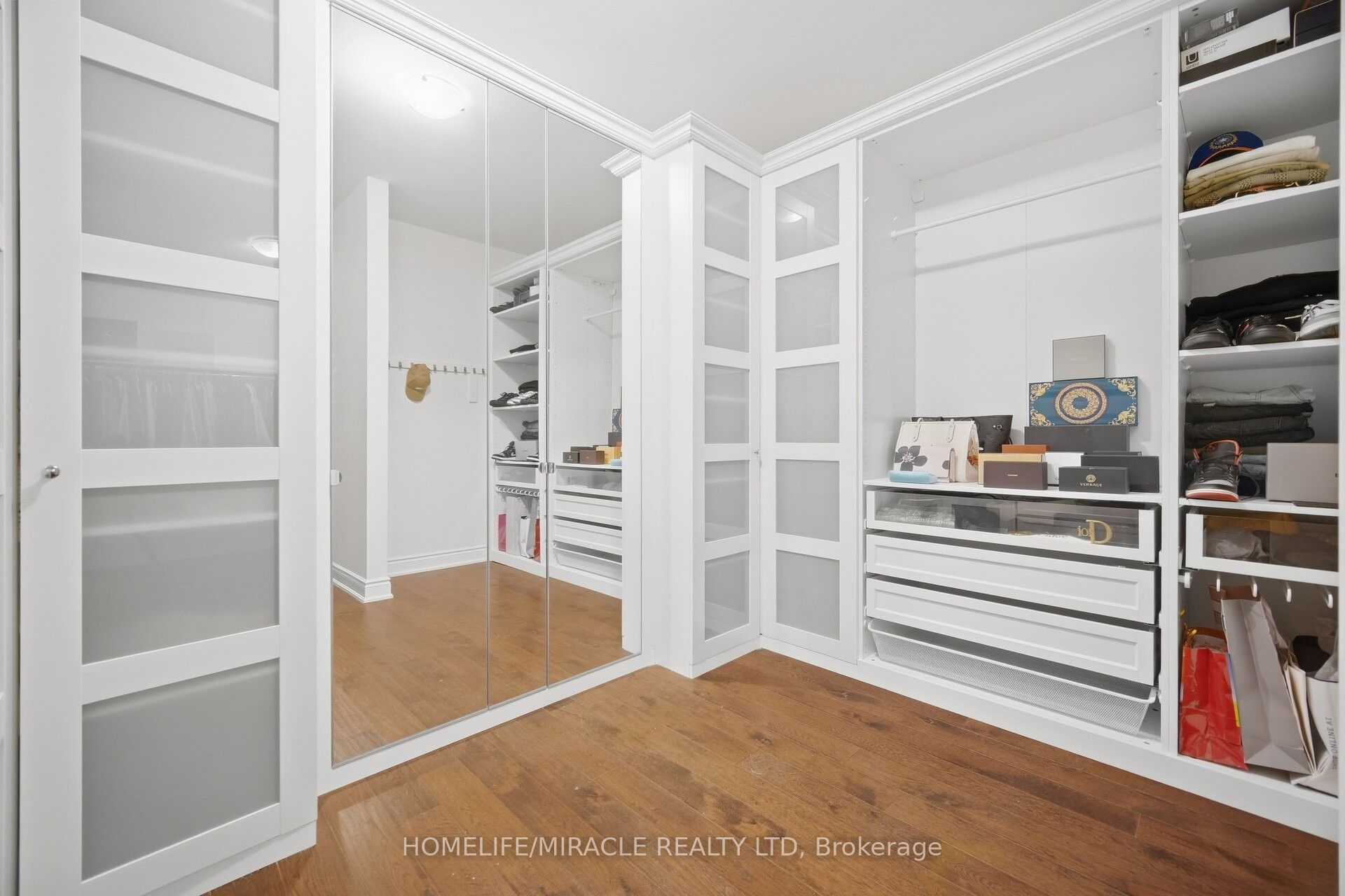 7 Anatolia Street Property Photo 17