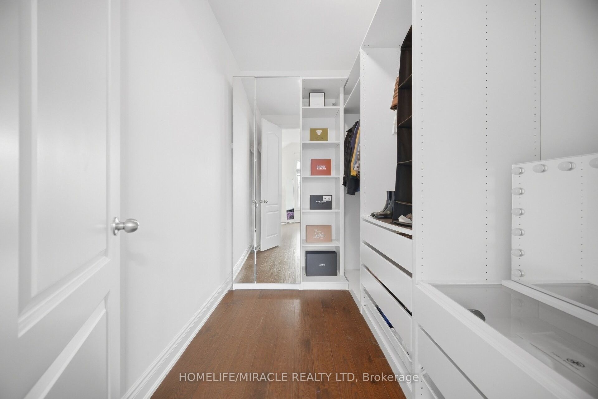 7 Anatolia Street Property Photo 24