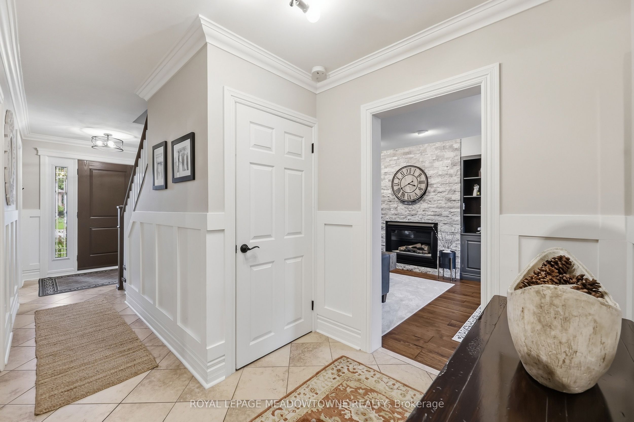 12 Cheltenham Court Property Photo 8