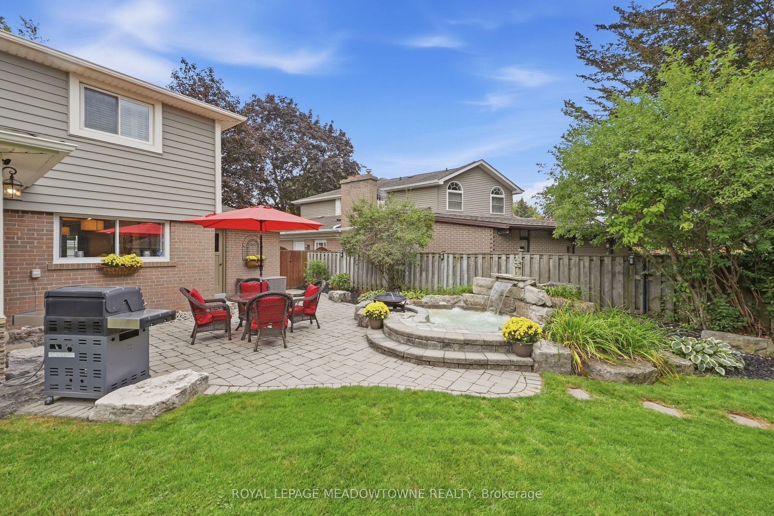 12 Cheltenham Court Property Photo 36