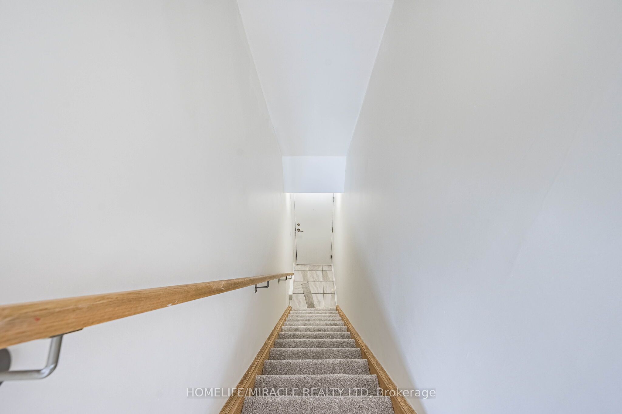 161 William Duncan Road 8 Property Photo 9