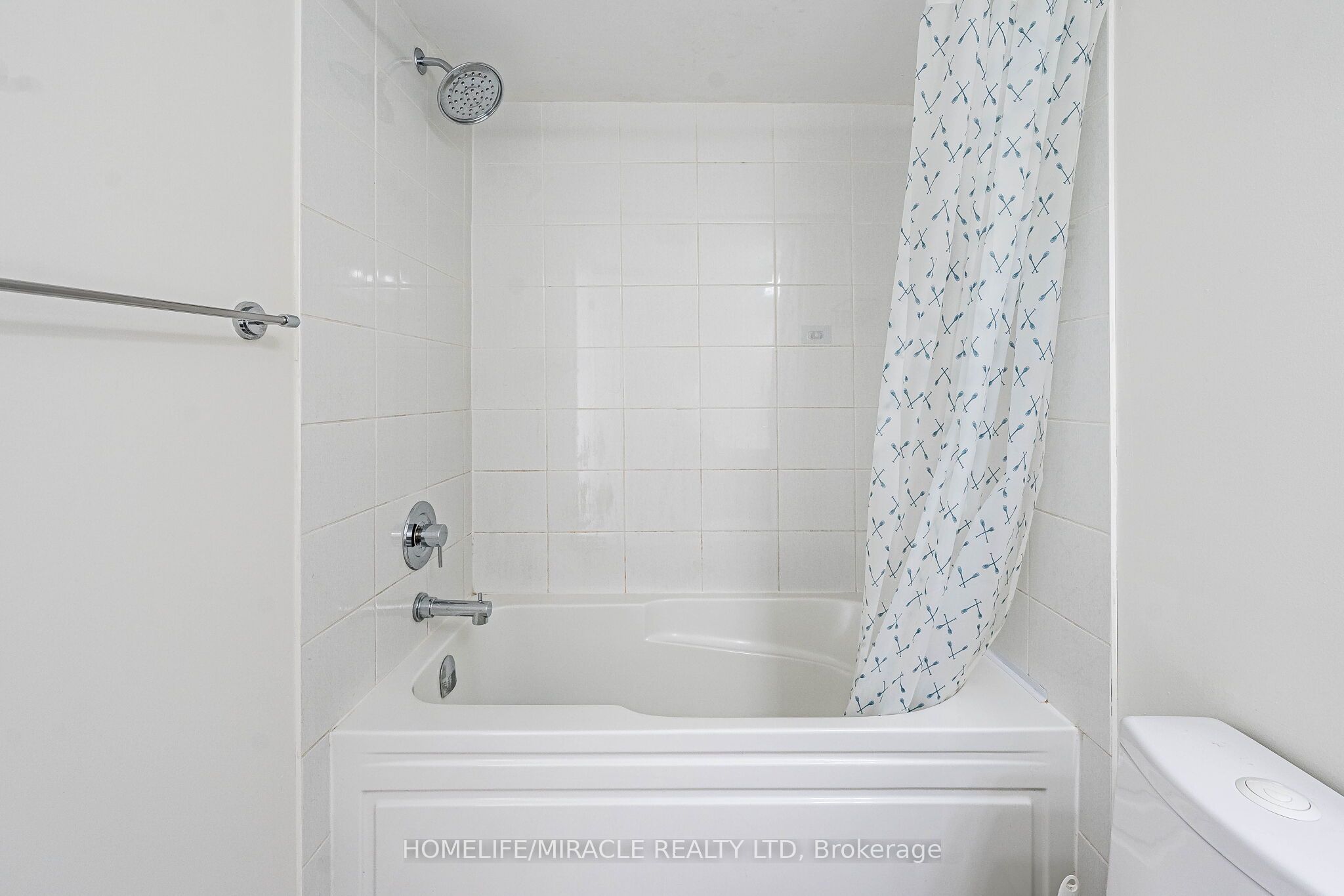 161 William Duncan Road 8 Property Photo 37