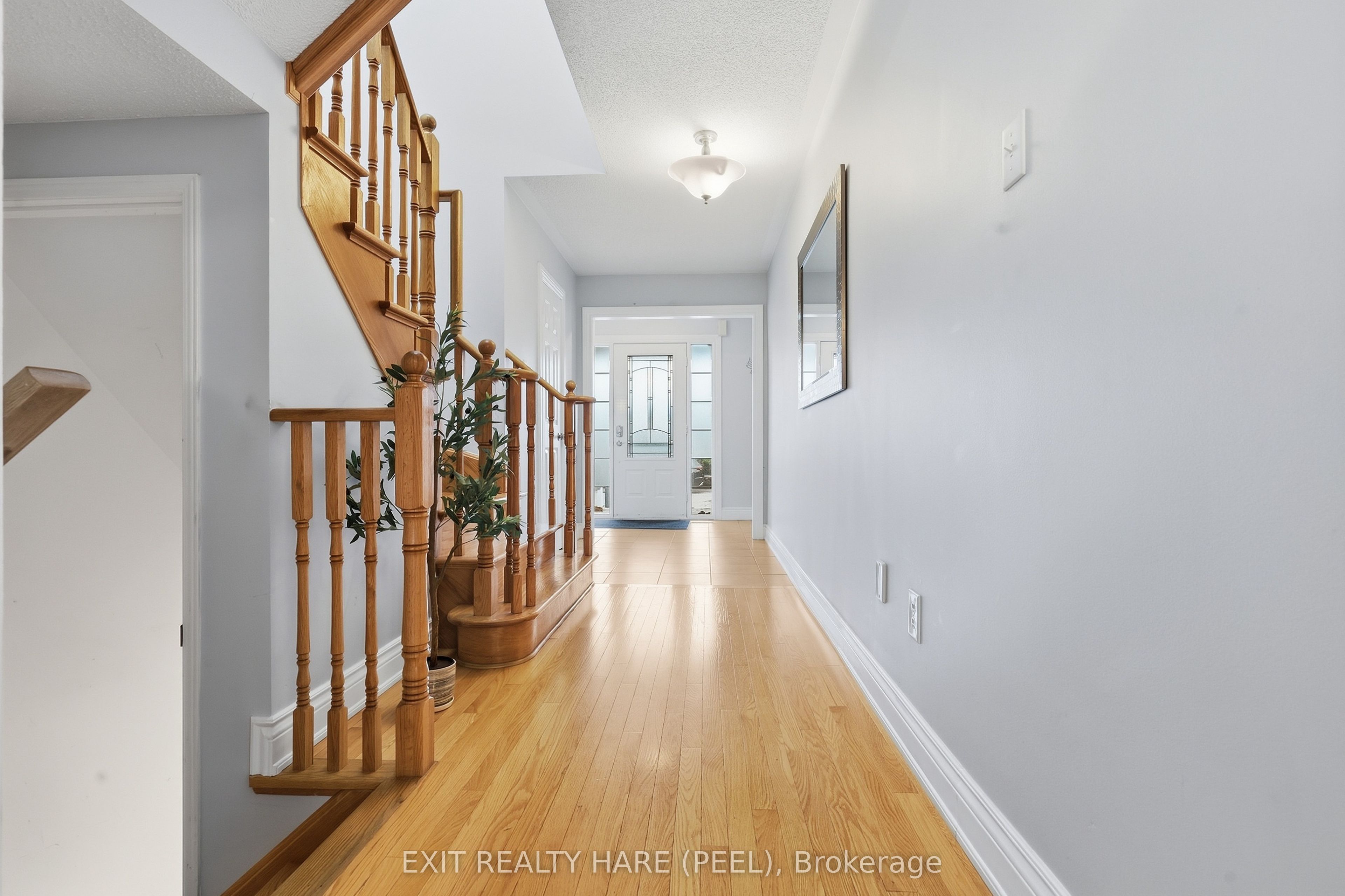24 Snowberry Crescent Property Photo 3