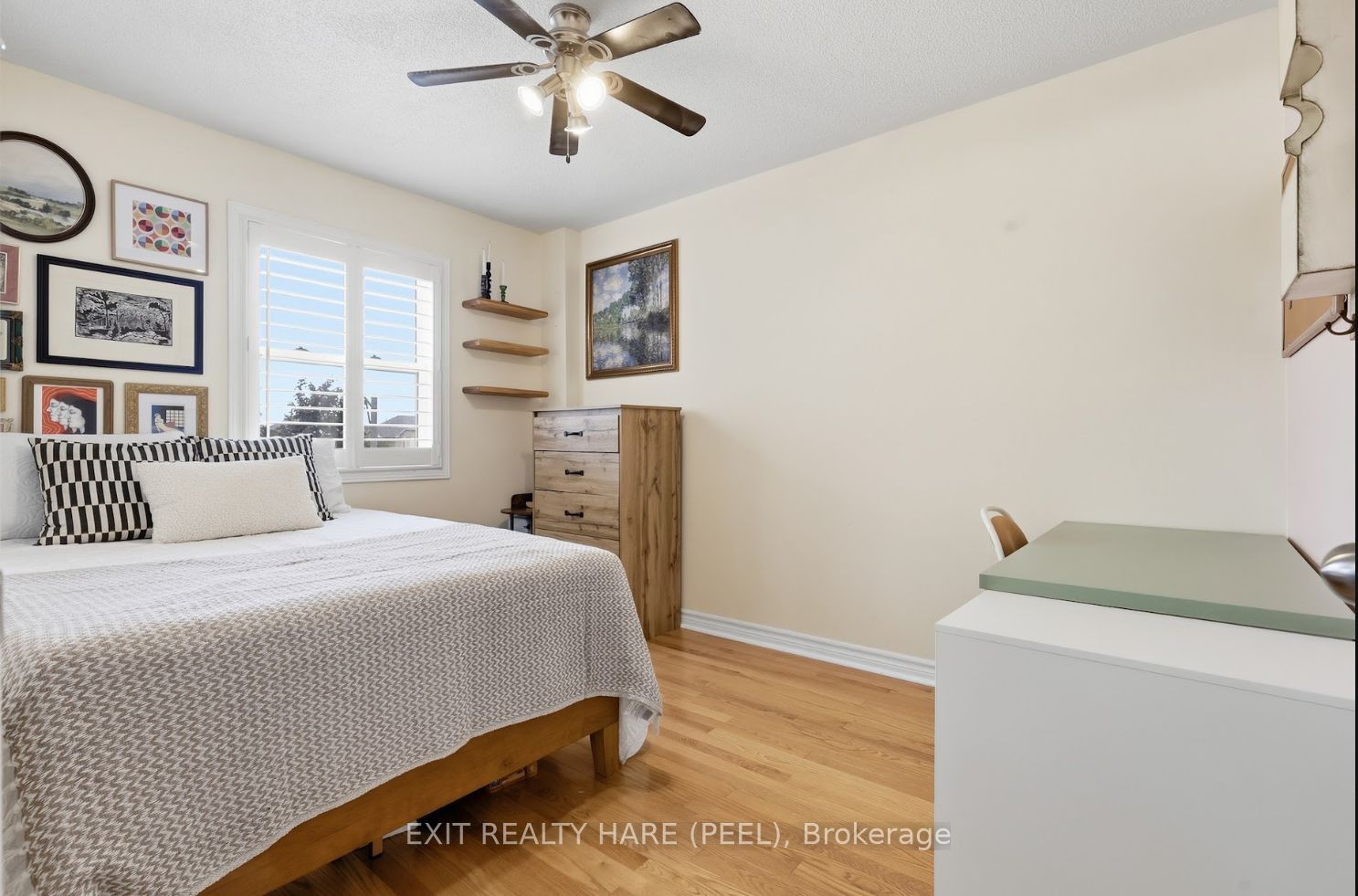 24 Snowberry Crescent Property Photo 10