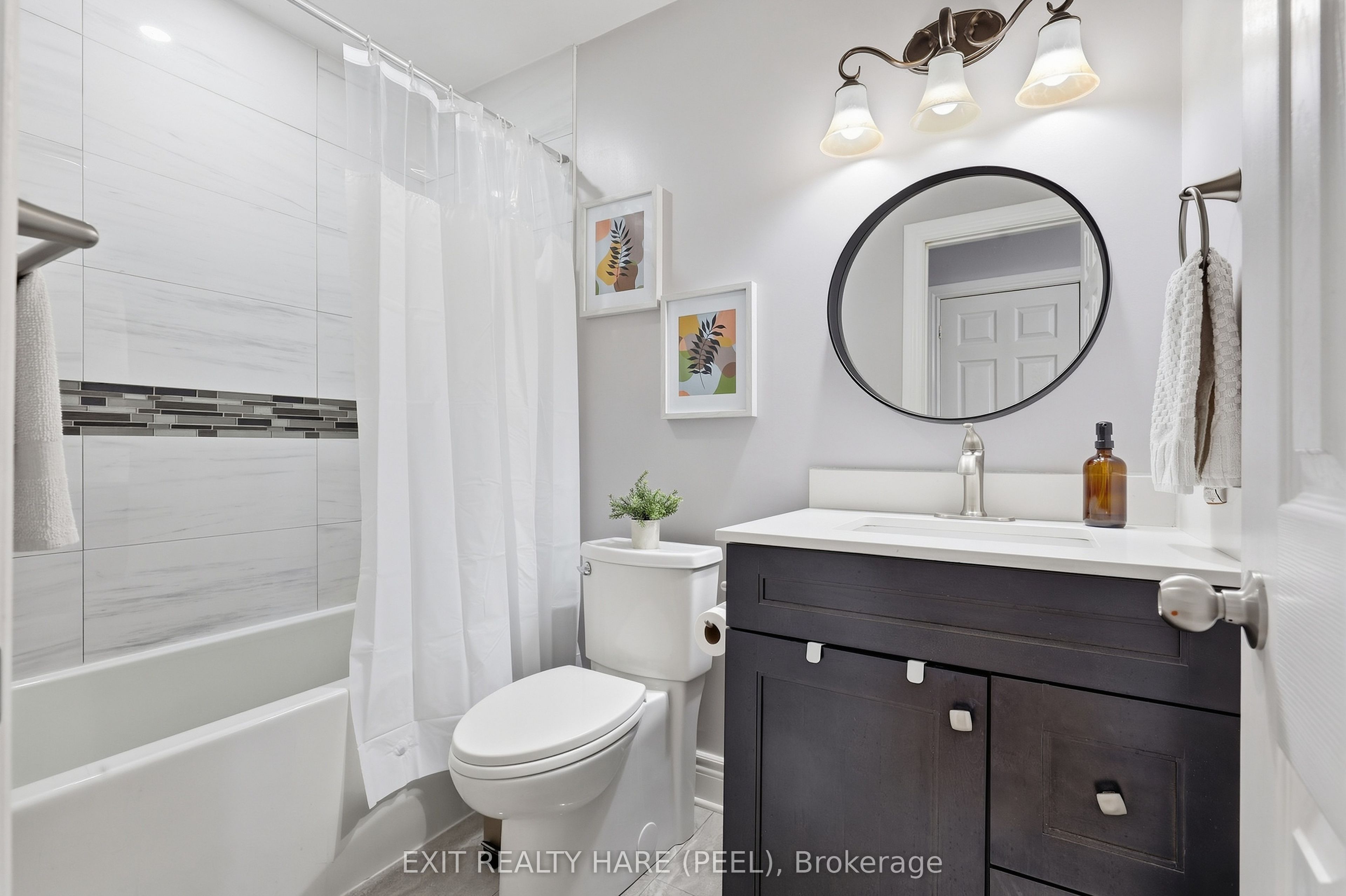 24 Snowberry Crescent Property Photo 12