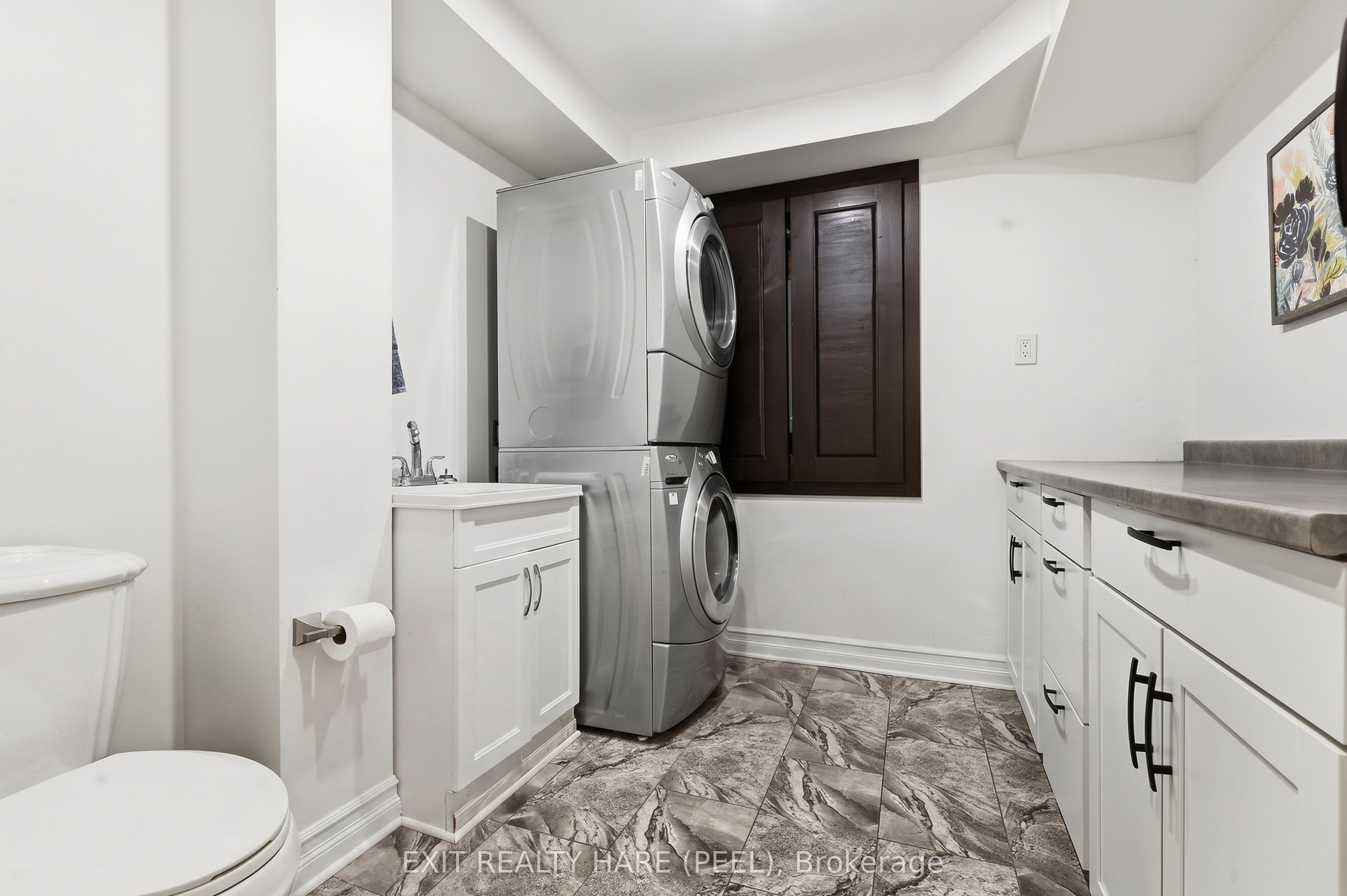 24 Snowberry Crescent Property Photo 15