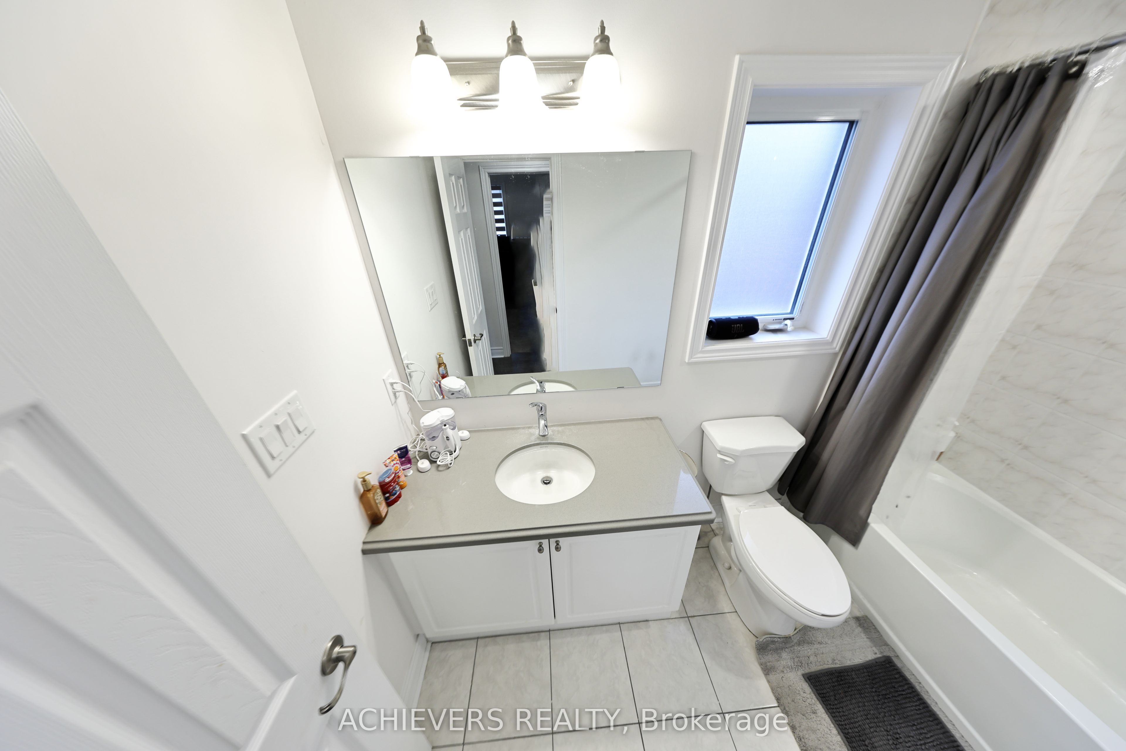 52 Branigan Crescent Property Photo 36
