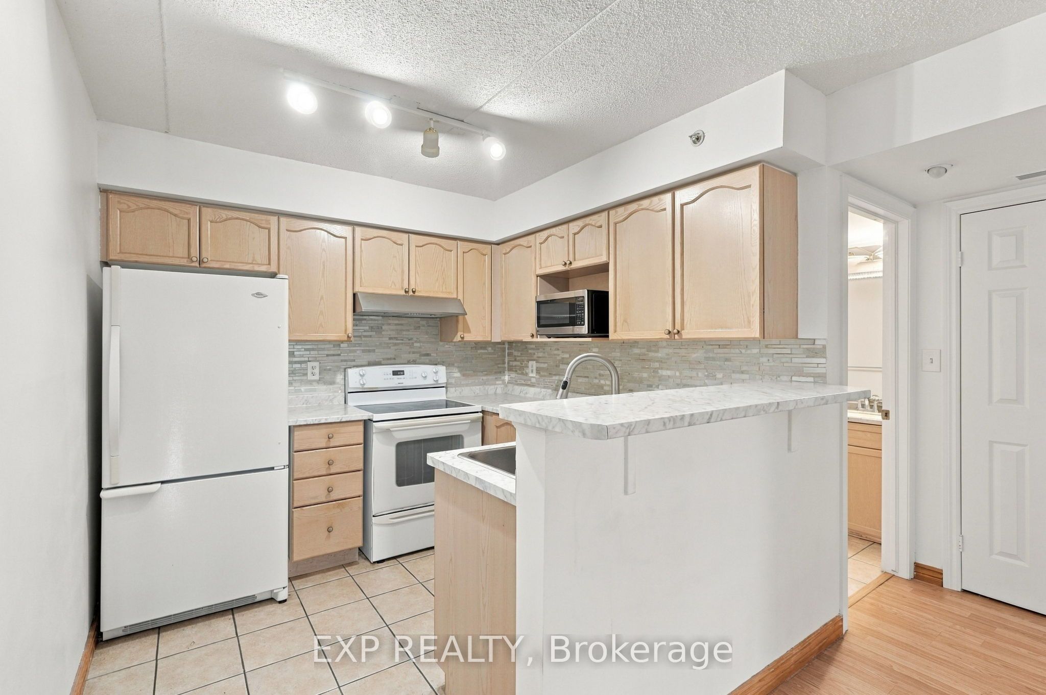 1440 Bishops Gate 206 Property Photo 5