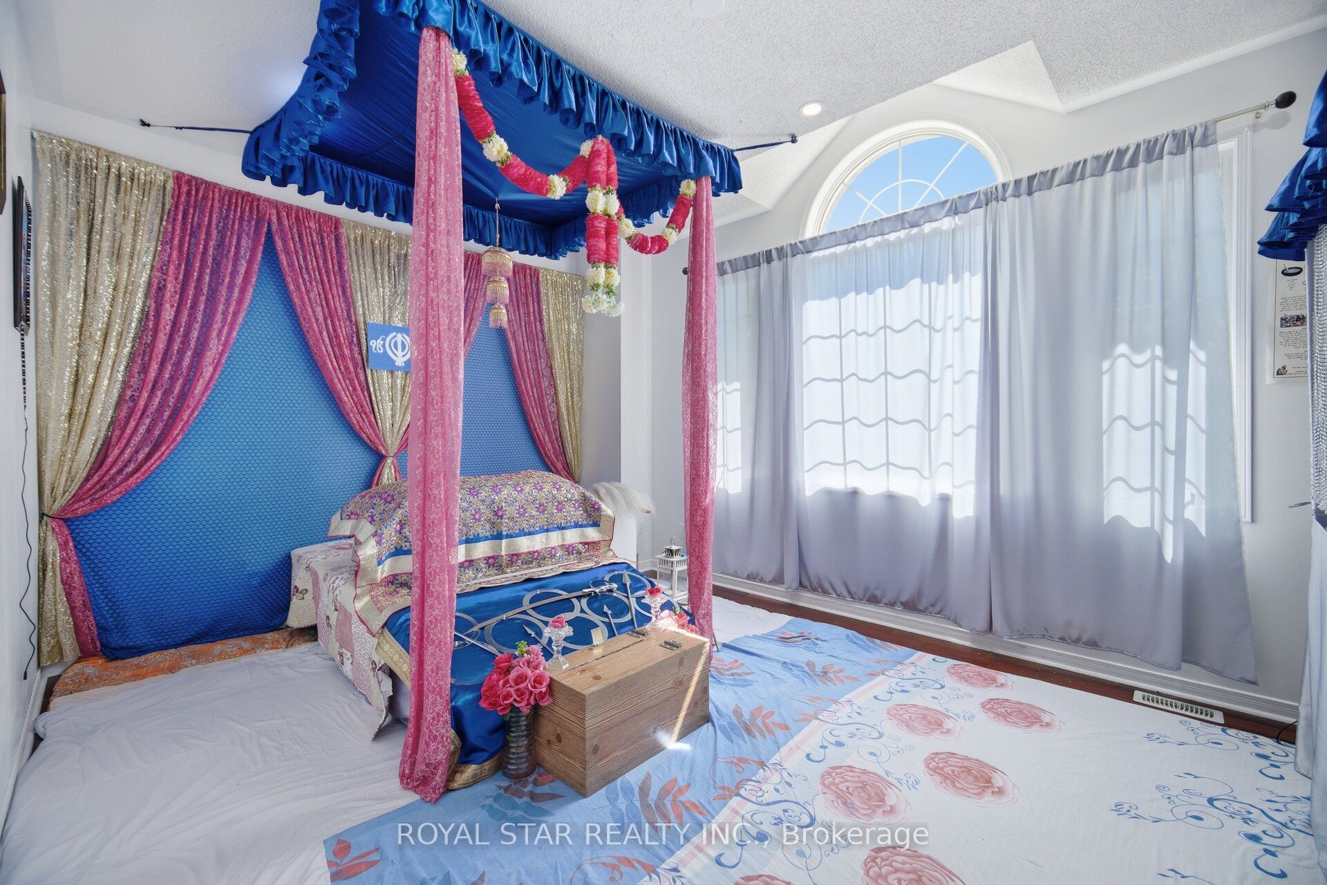 18 Summer Mist Court Property Photo 18