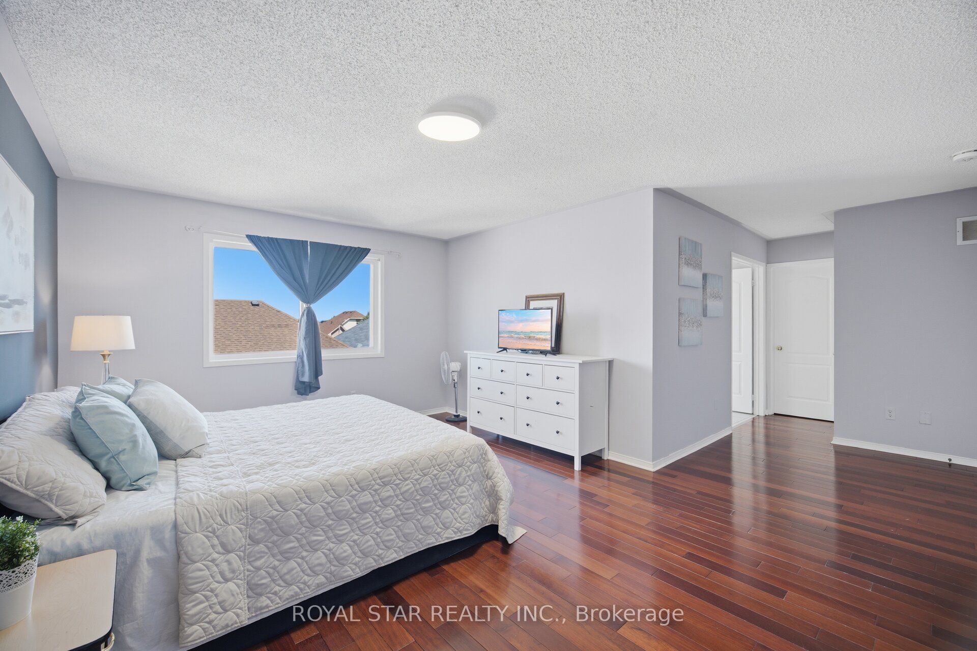 18 Summer Mist Court Property Photo 25