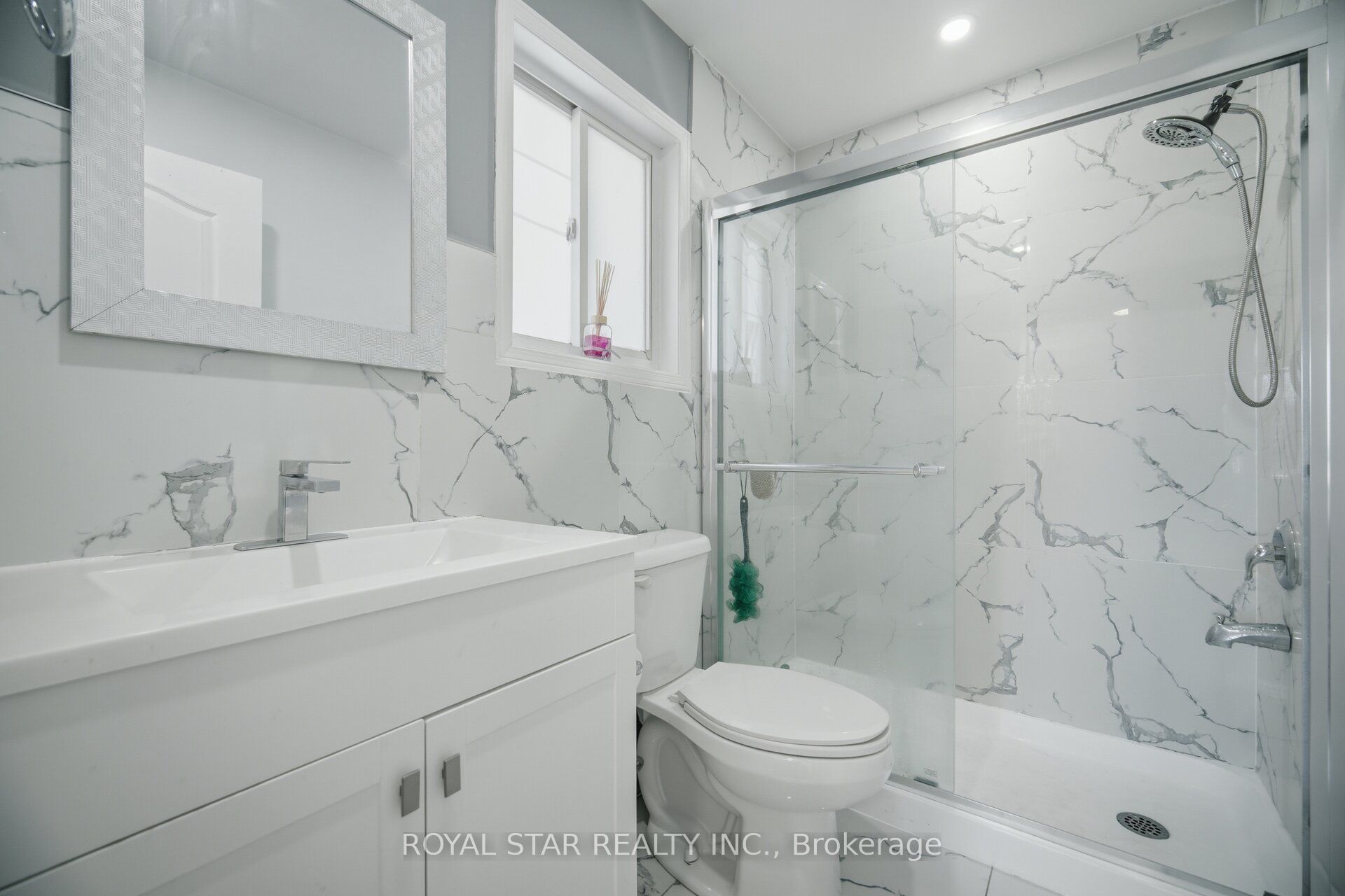 18 Summer Mist Court Property Photo 31