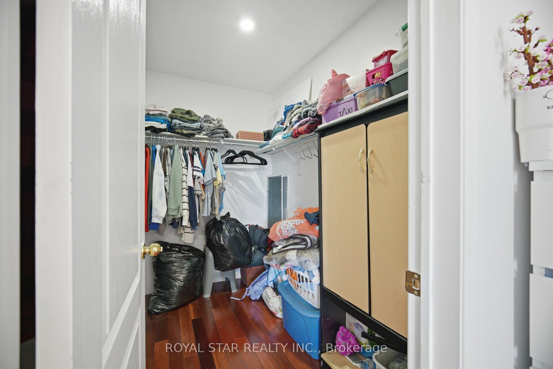 18 Summer Mist Court Property Photo 32