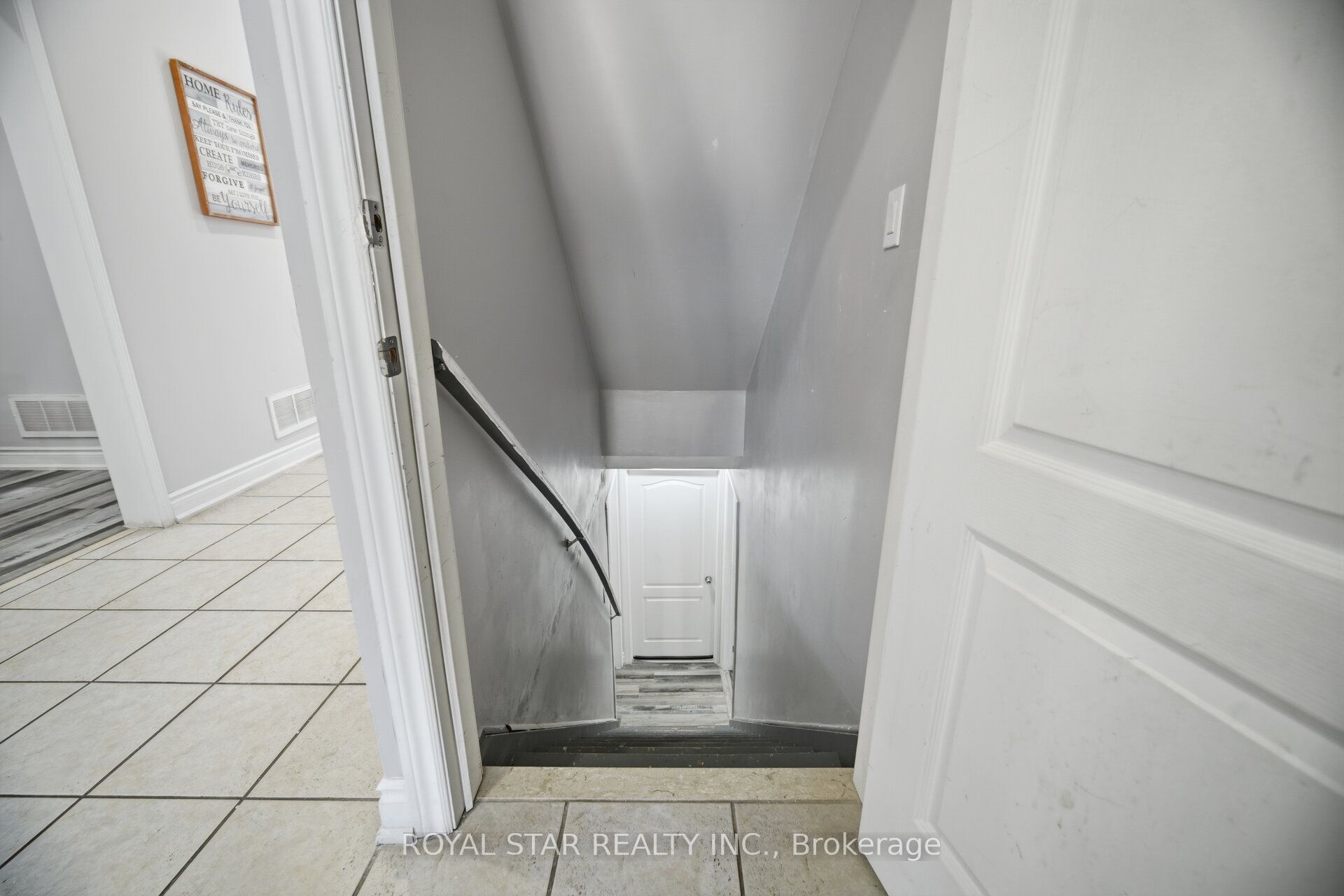 18 Summer Mist Court Property Photo 36